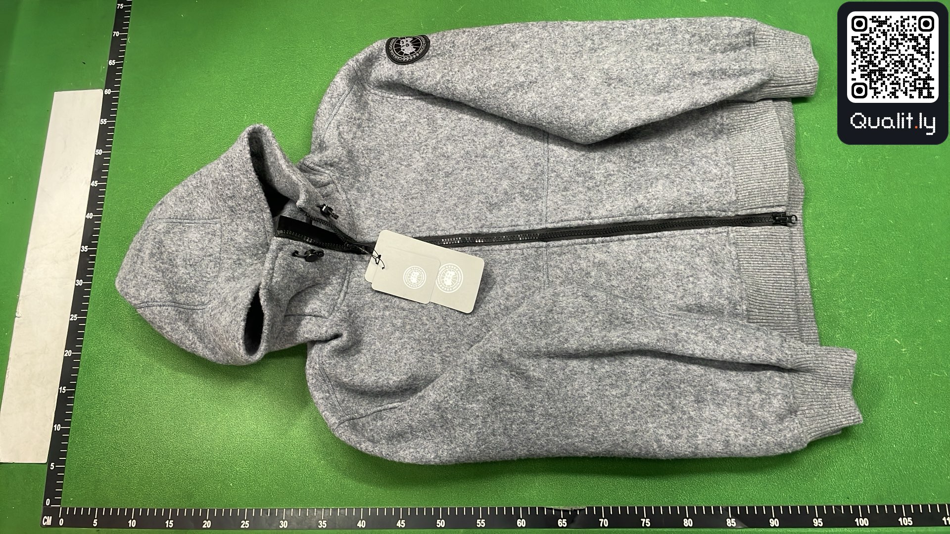 Foto QC 2 de 4