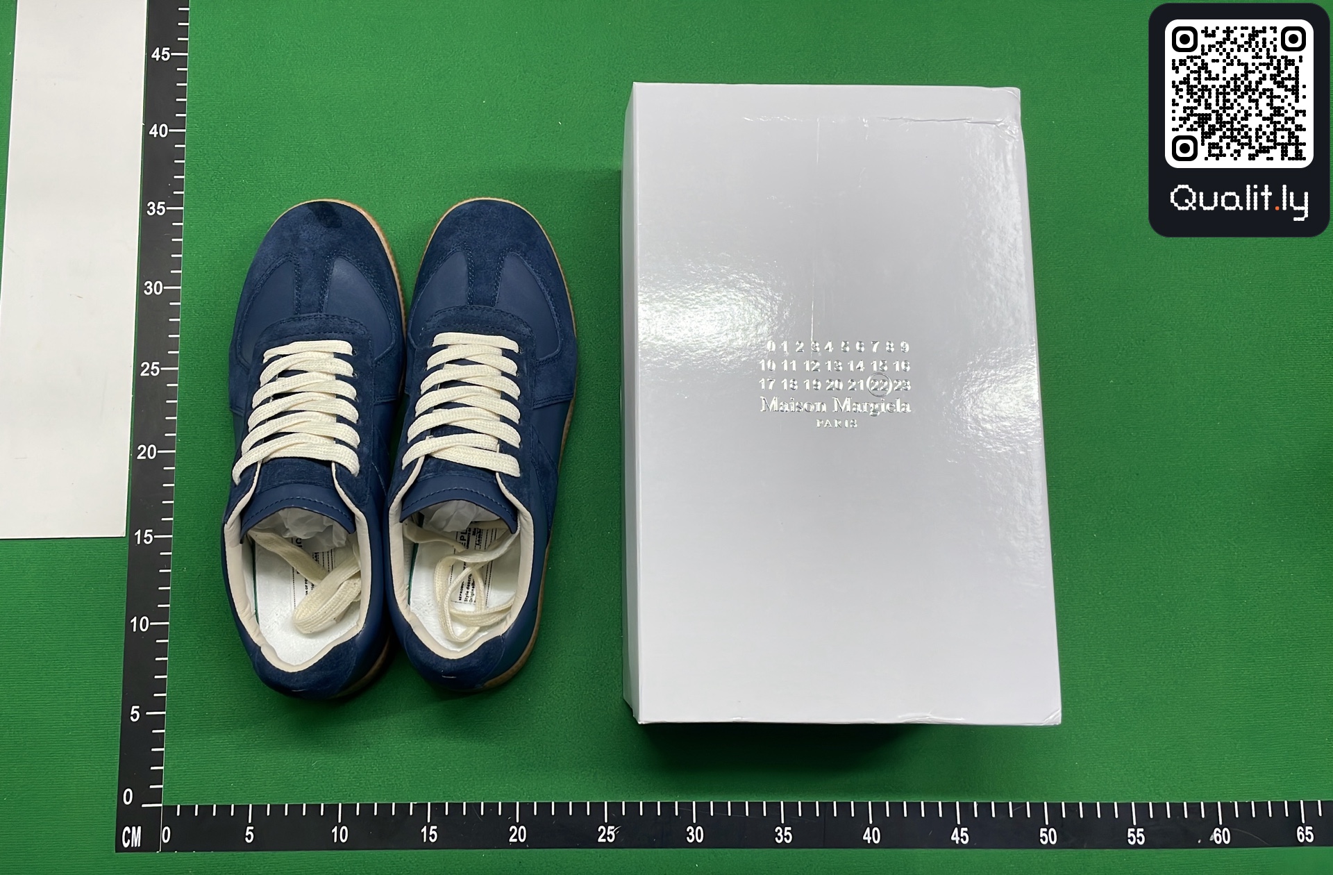 Sneakers — QC-foto 1 van 40