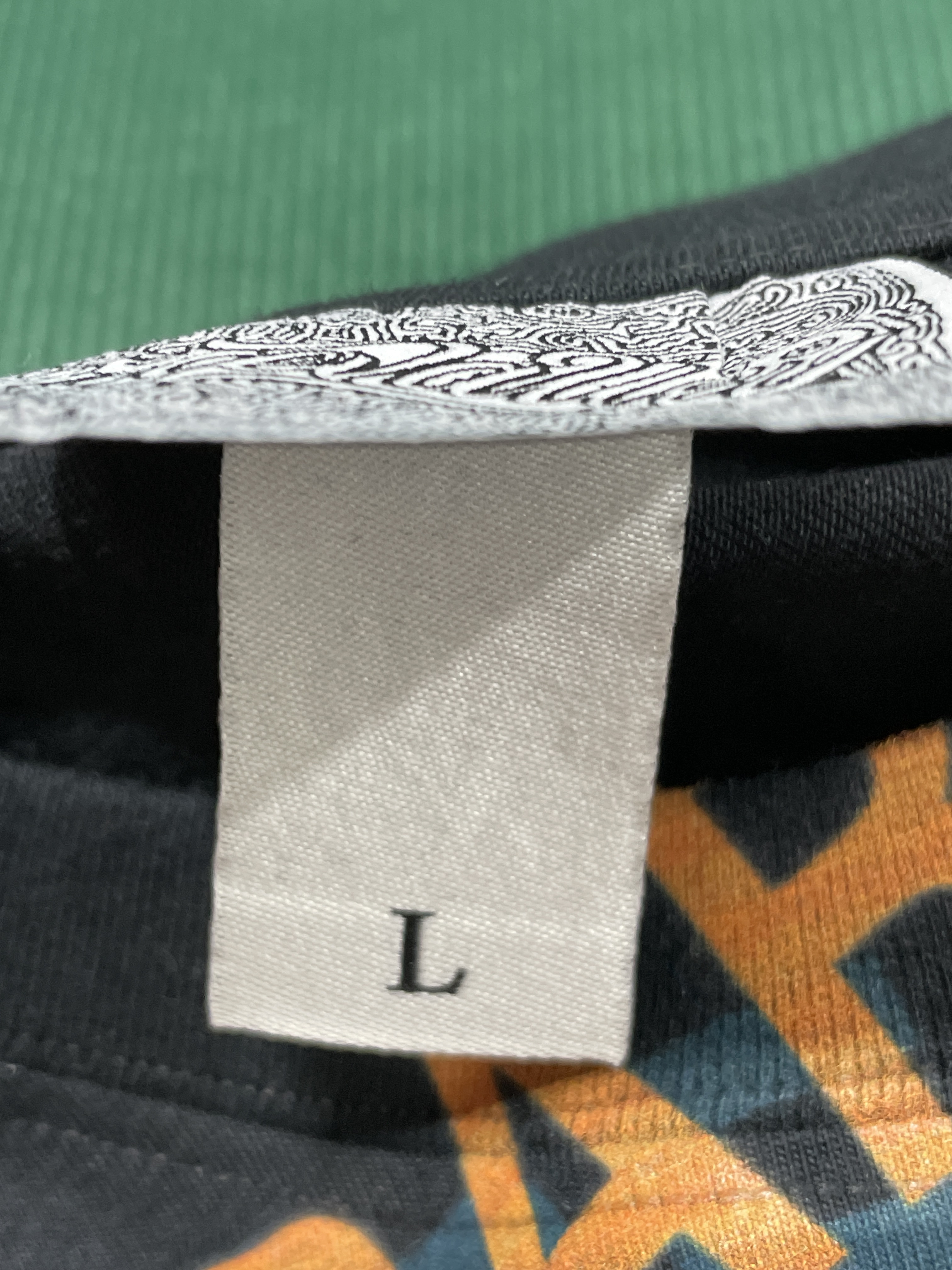 Camiseta — foto QC 2 de 55