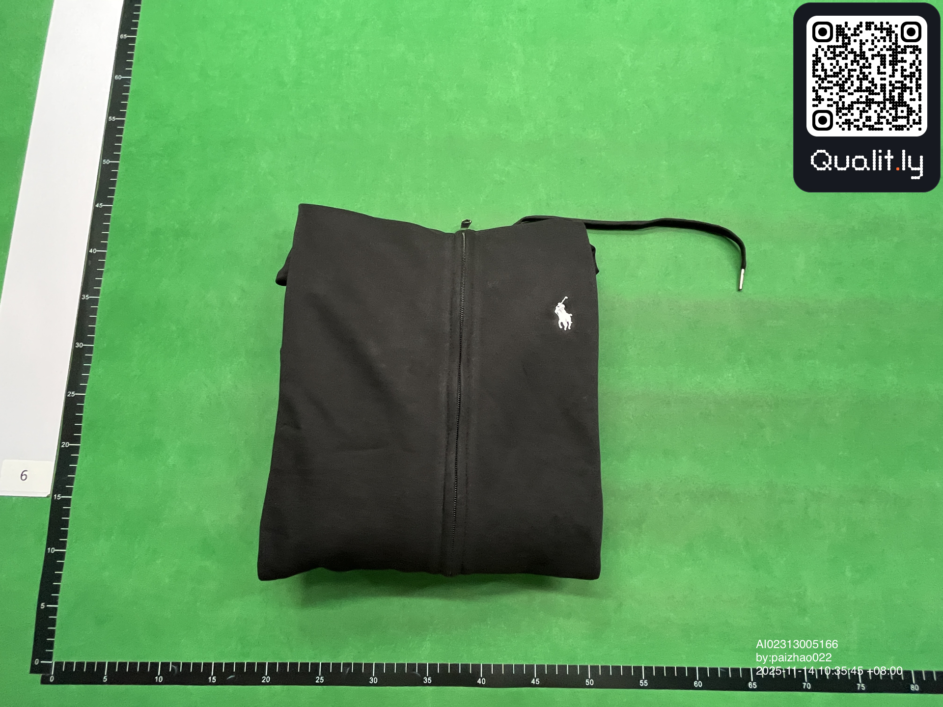 Hoodie QC photo 1 of 16