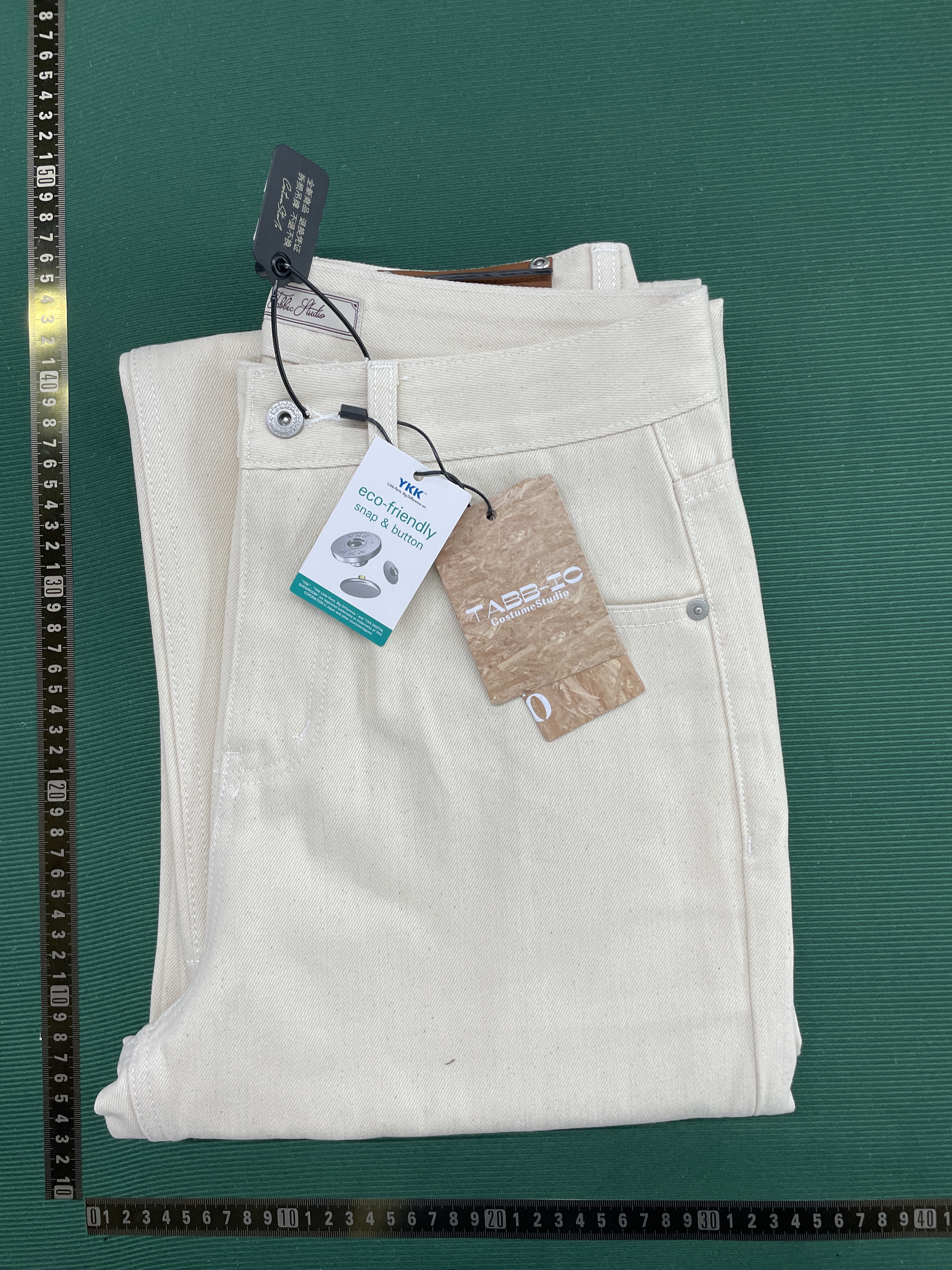 Jeans — foto QC 1 di 14