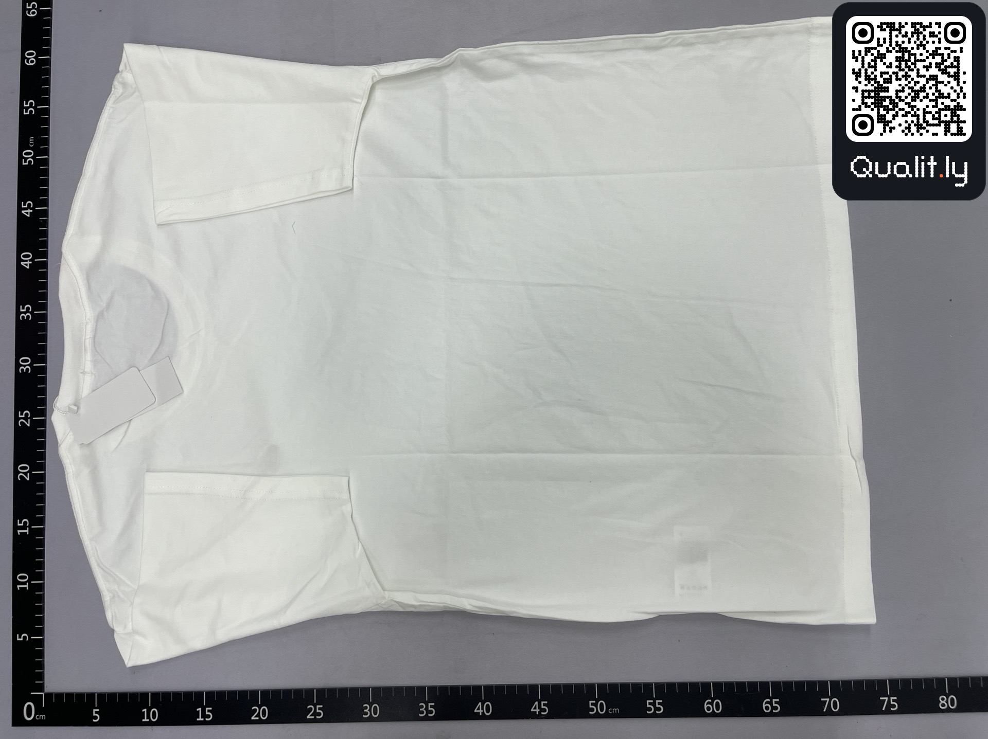 T-shirt — photo QC 2 sur 123