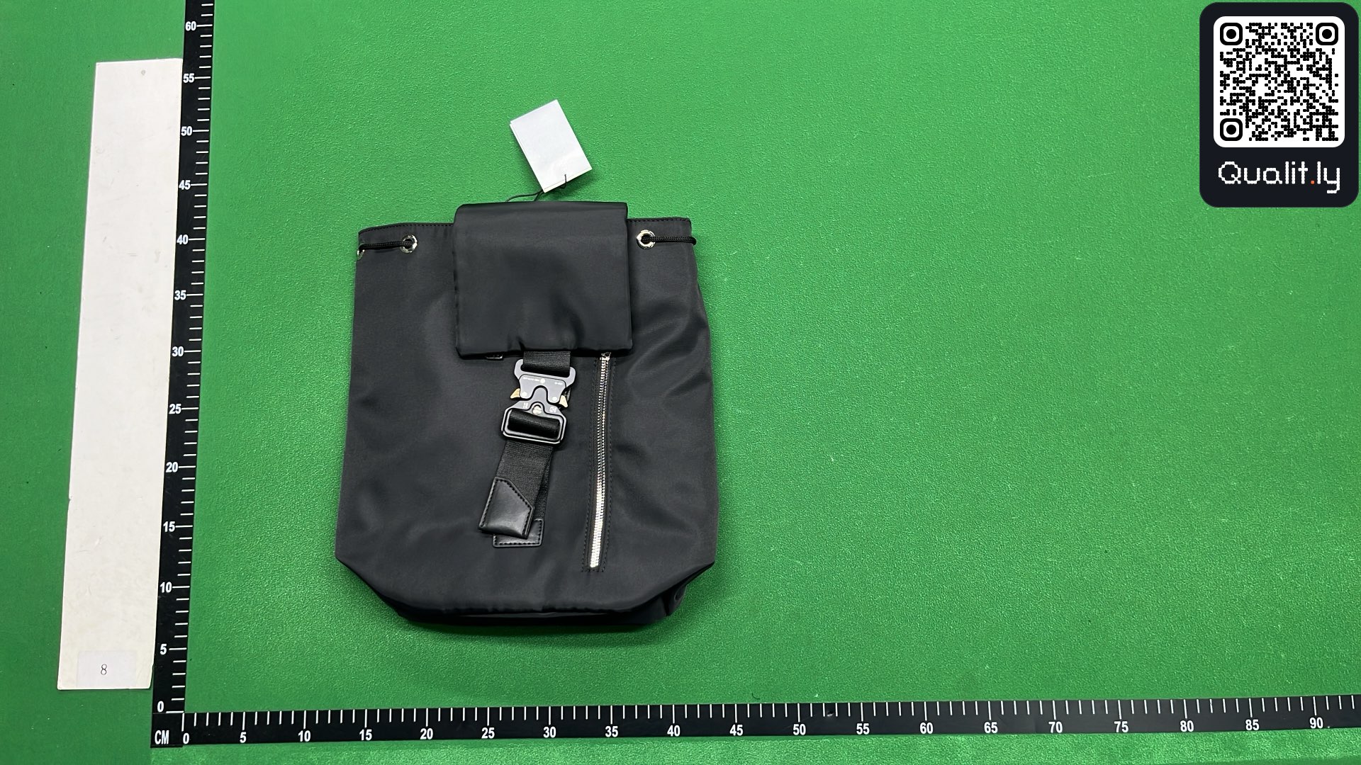包 QC 照片 1 / 3