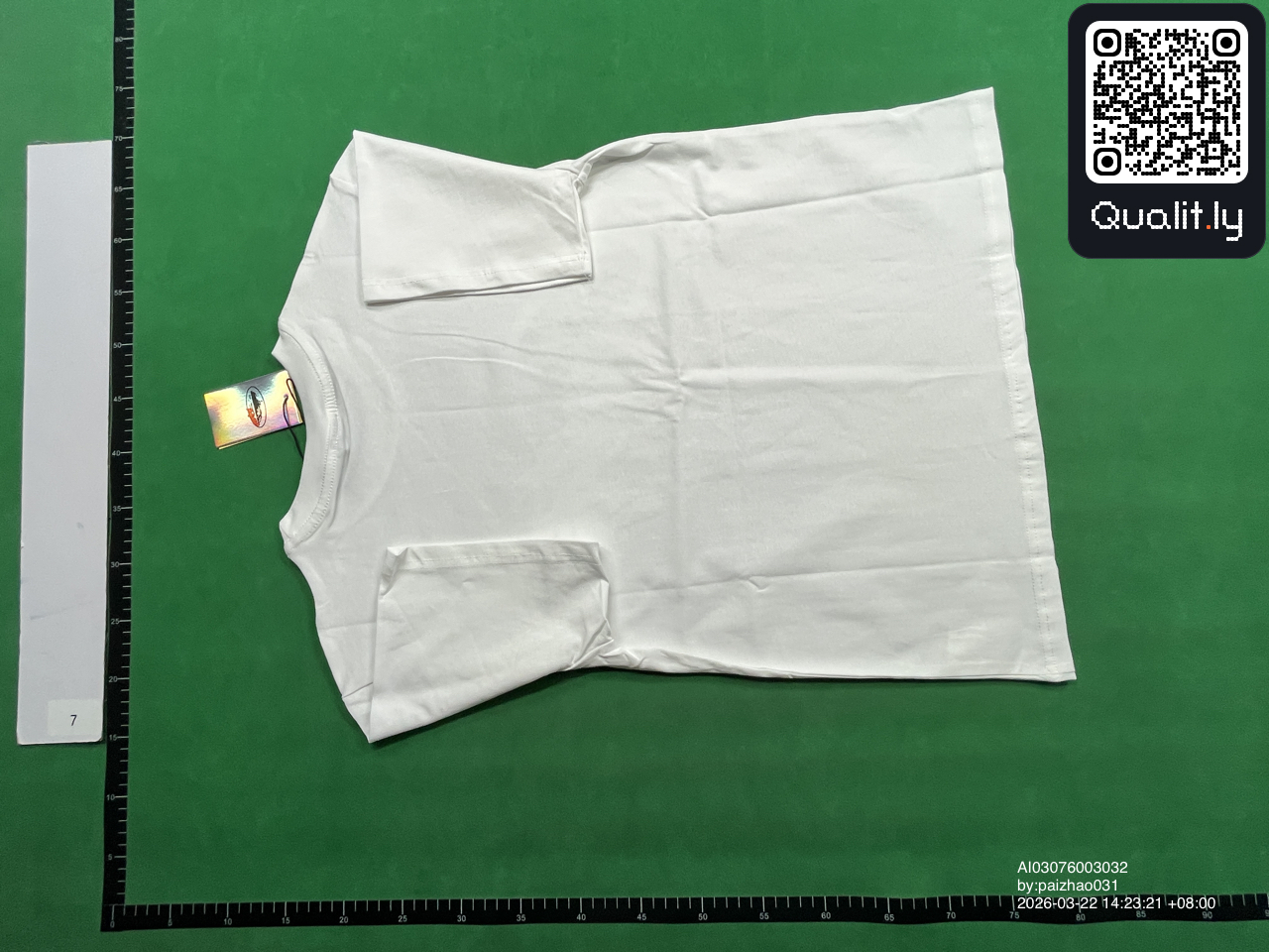 T-shirt — photo QC 2 sur 46