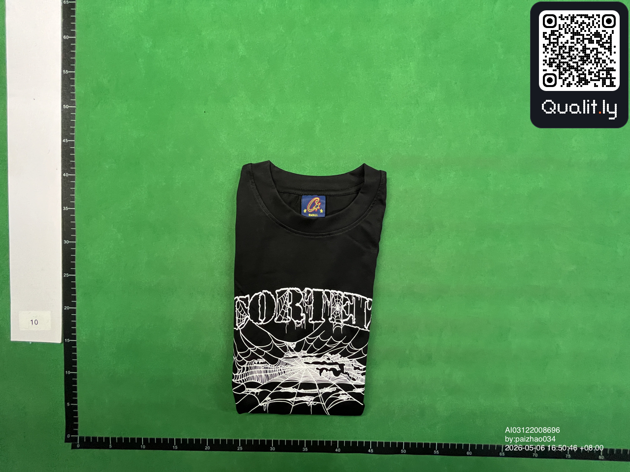 T-shirt — QC-foto 1 av 18