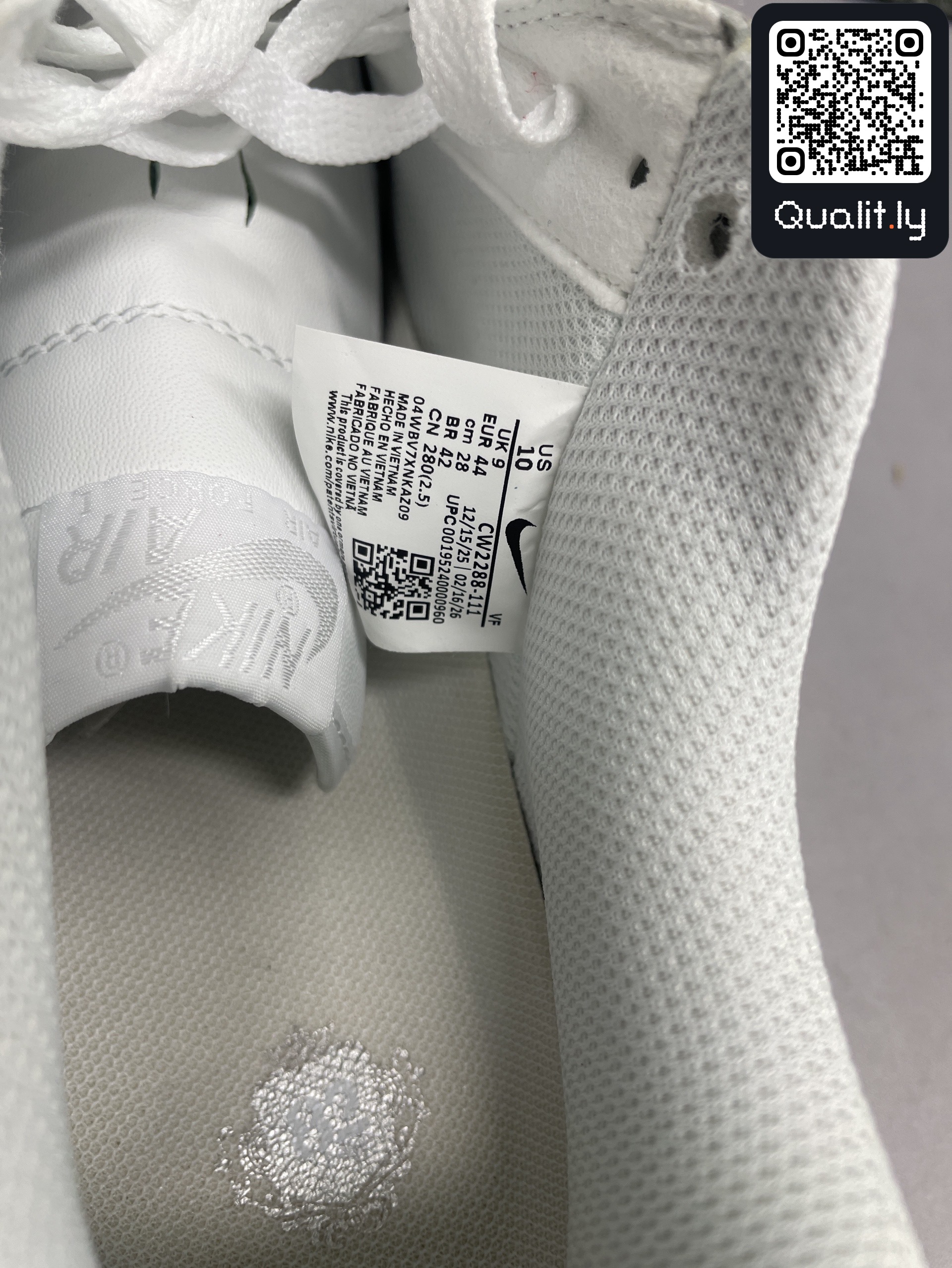 Pantofi sport — fotografie QC 1 din 214