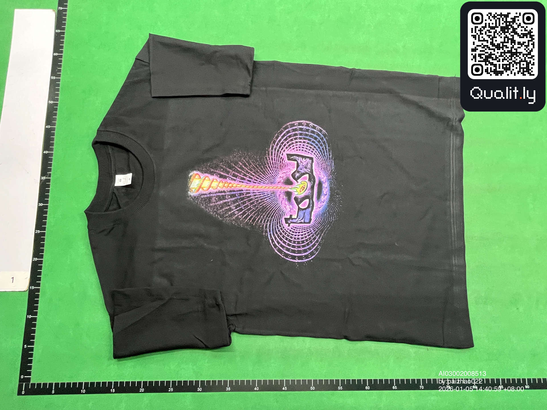 Camiseta — foto QC 3 de 8