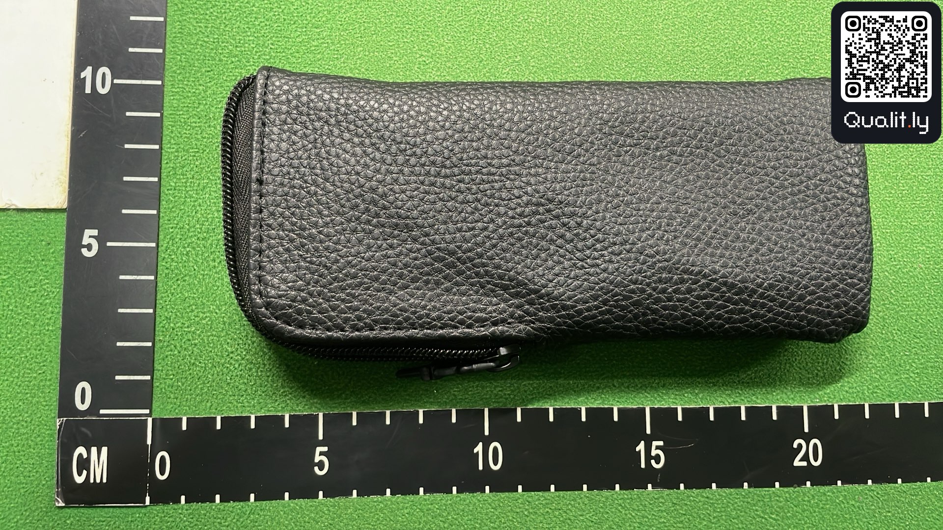 Bag QC photo 2 of 36