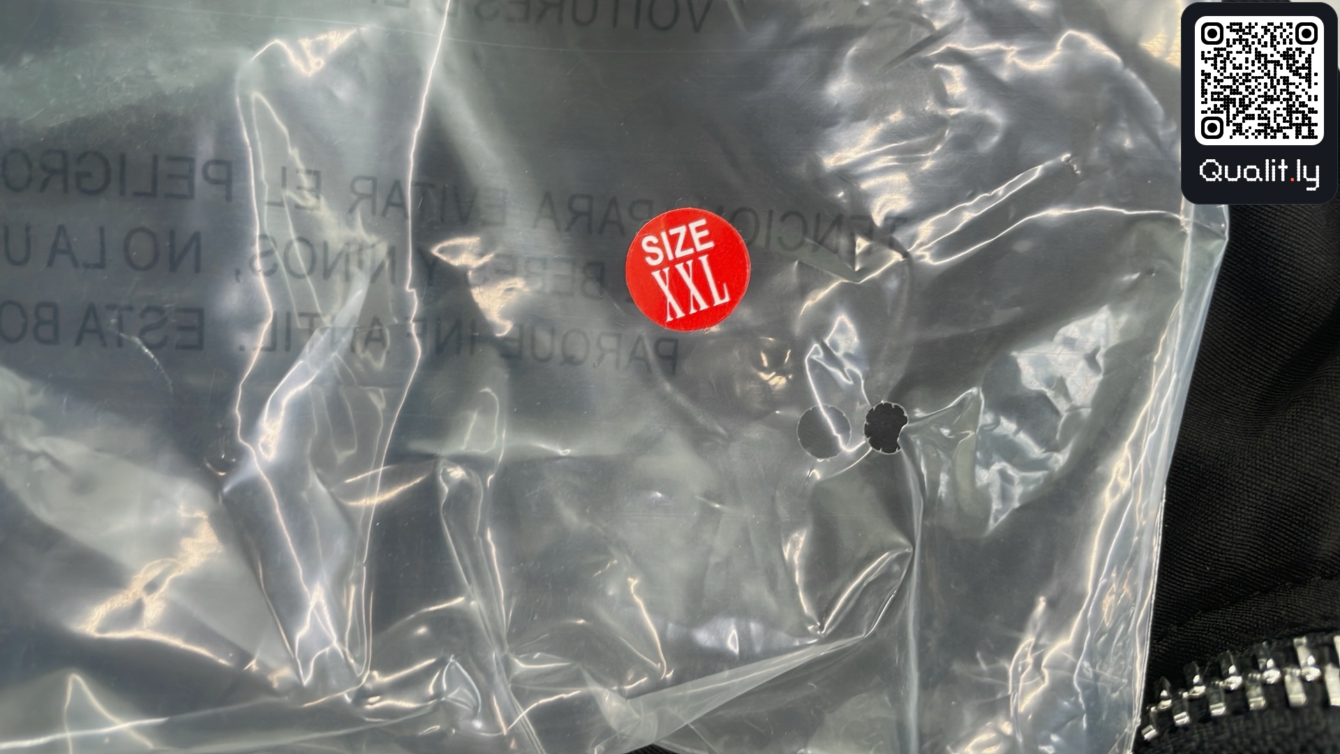 Pants QC photo 1 of 38