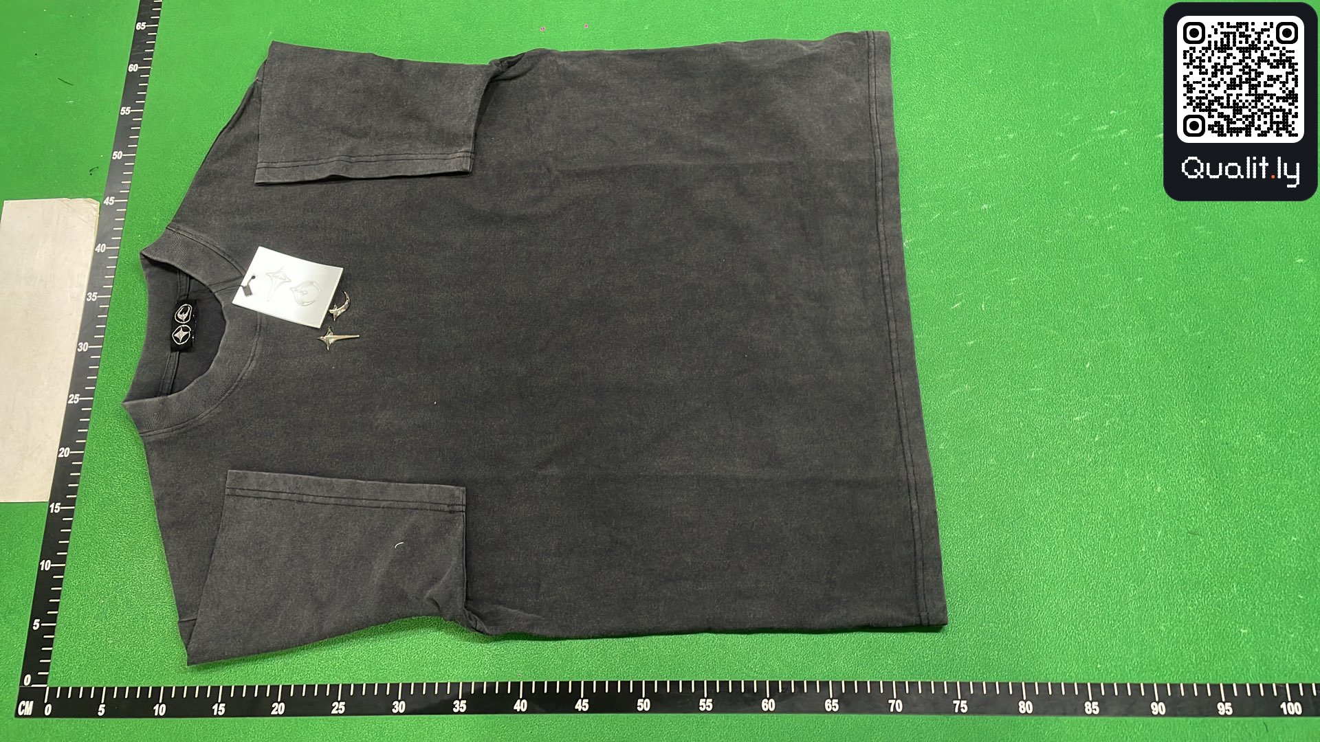 T-shirt QC photo 2 of 4