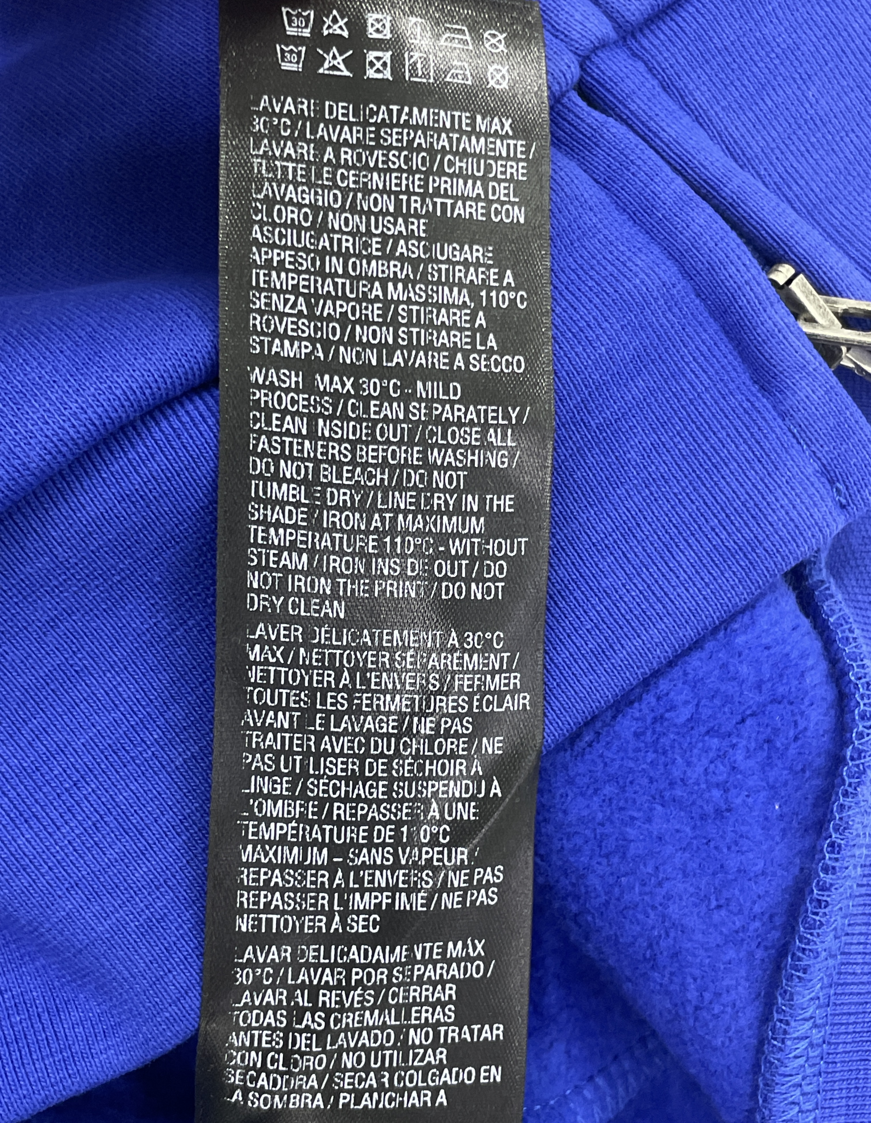 Hoodie — QC-foto 3 van 27