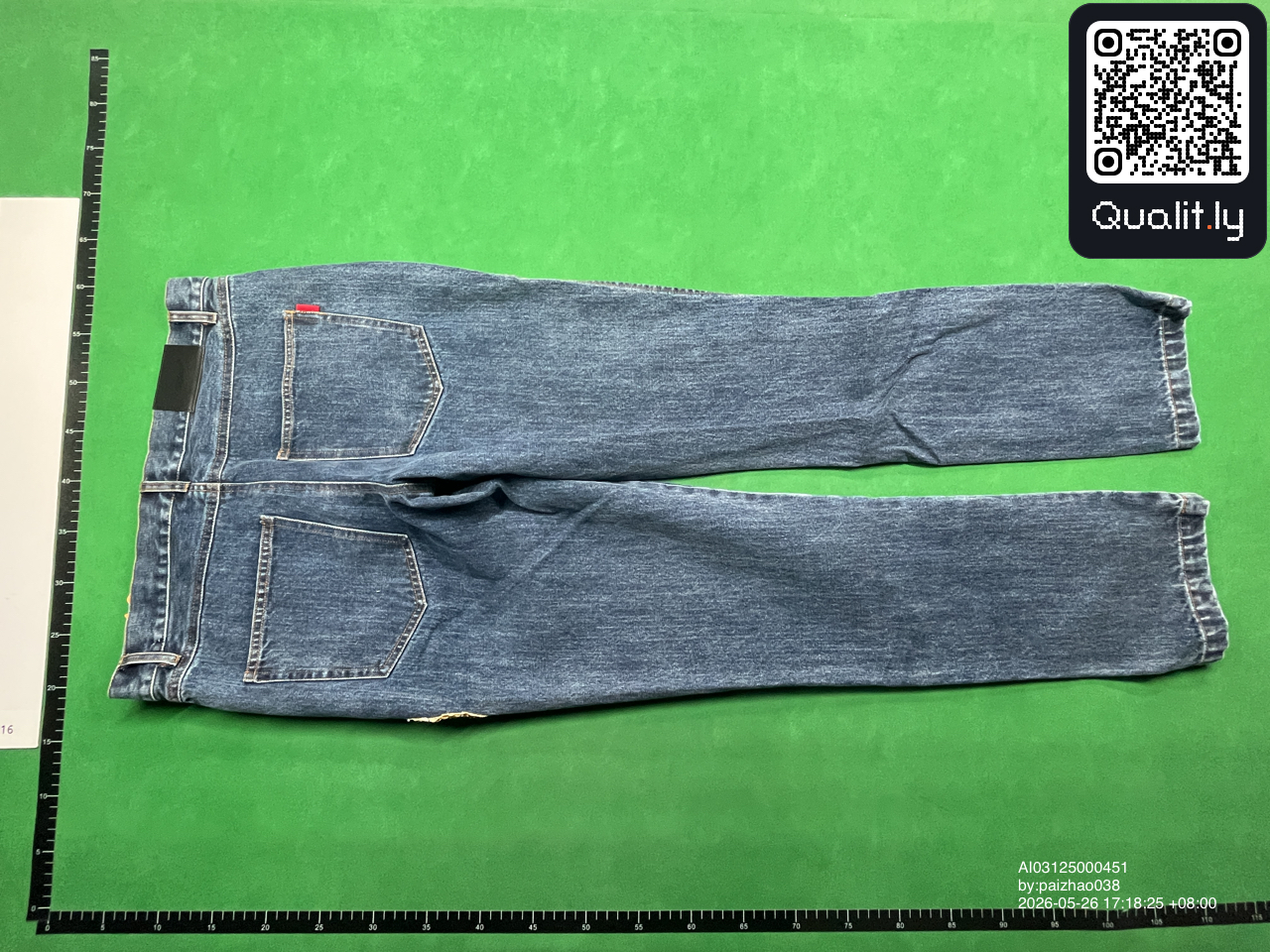 Blugi — fotografie QC 2 din 7