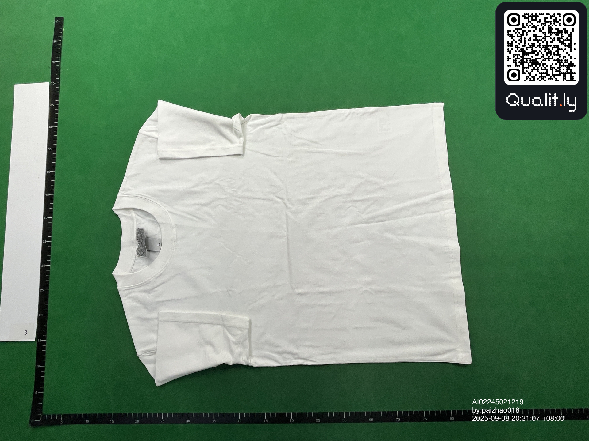 T-shirt QC photo 3 of 4