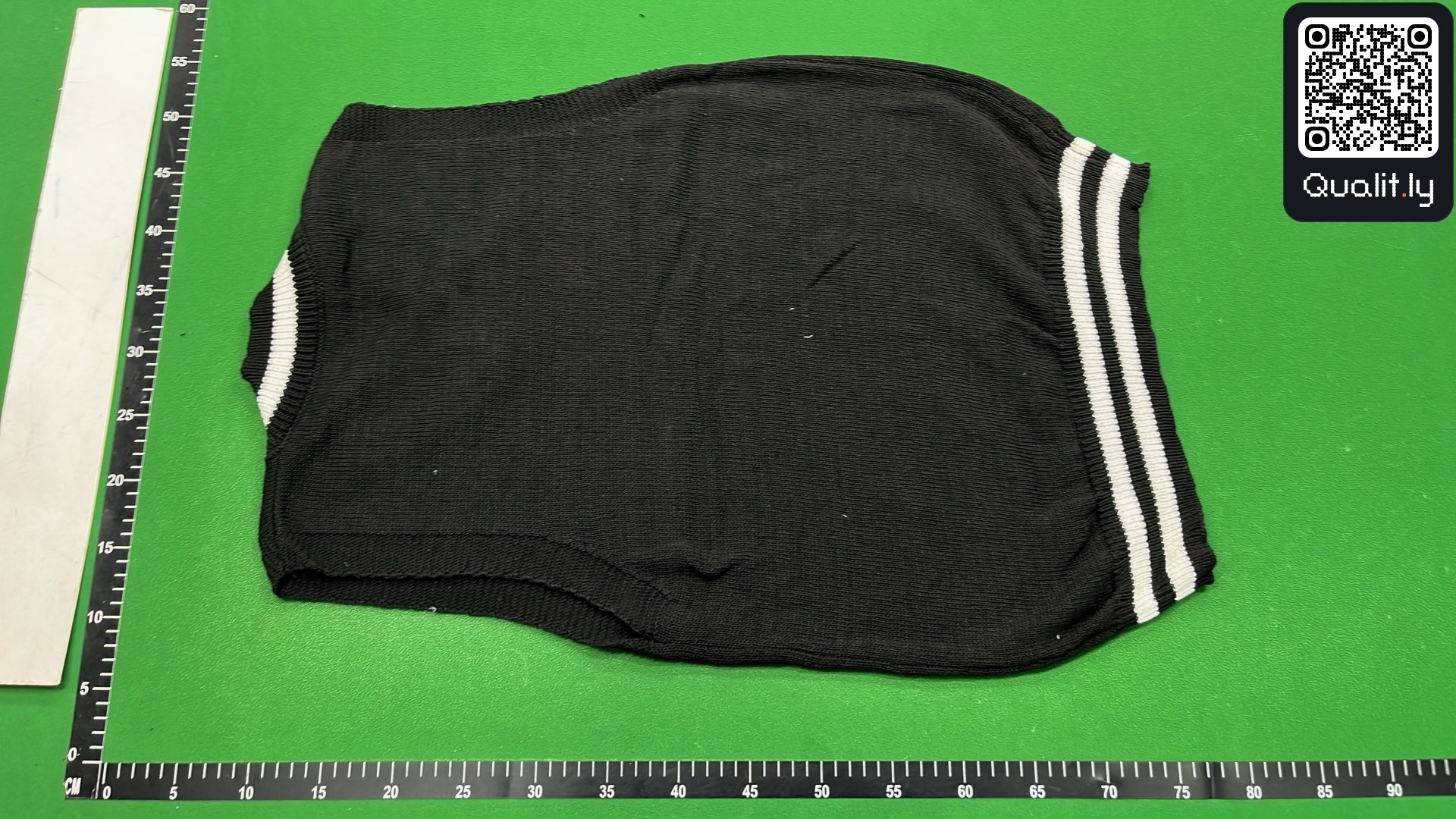 Sweter — zdjęcie QC 3 z 4