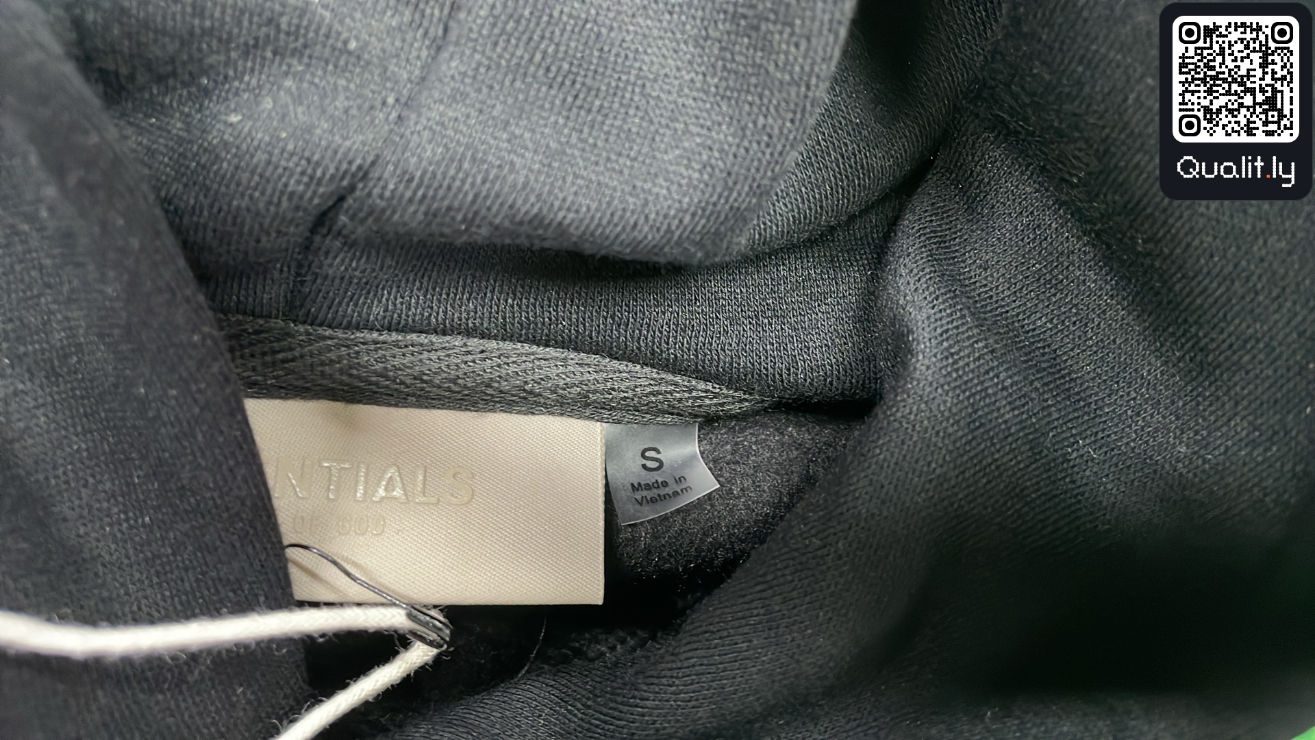 Hoodie — QC-foto 1 av 505