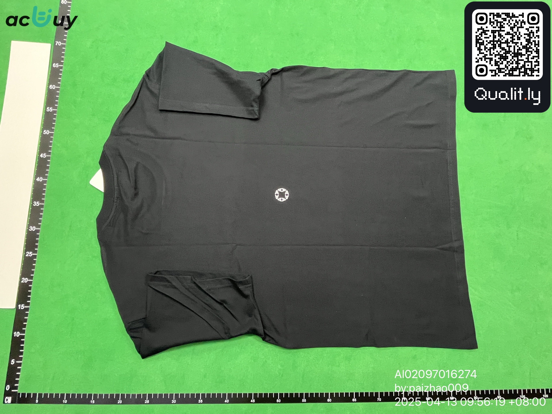 T-shirt — QC-foto 2 van 4