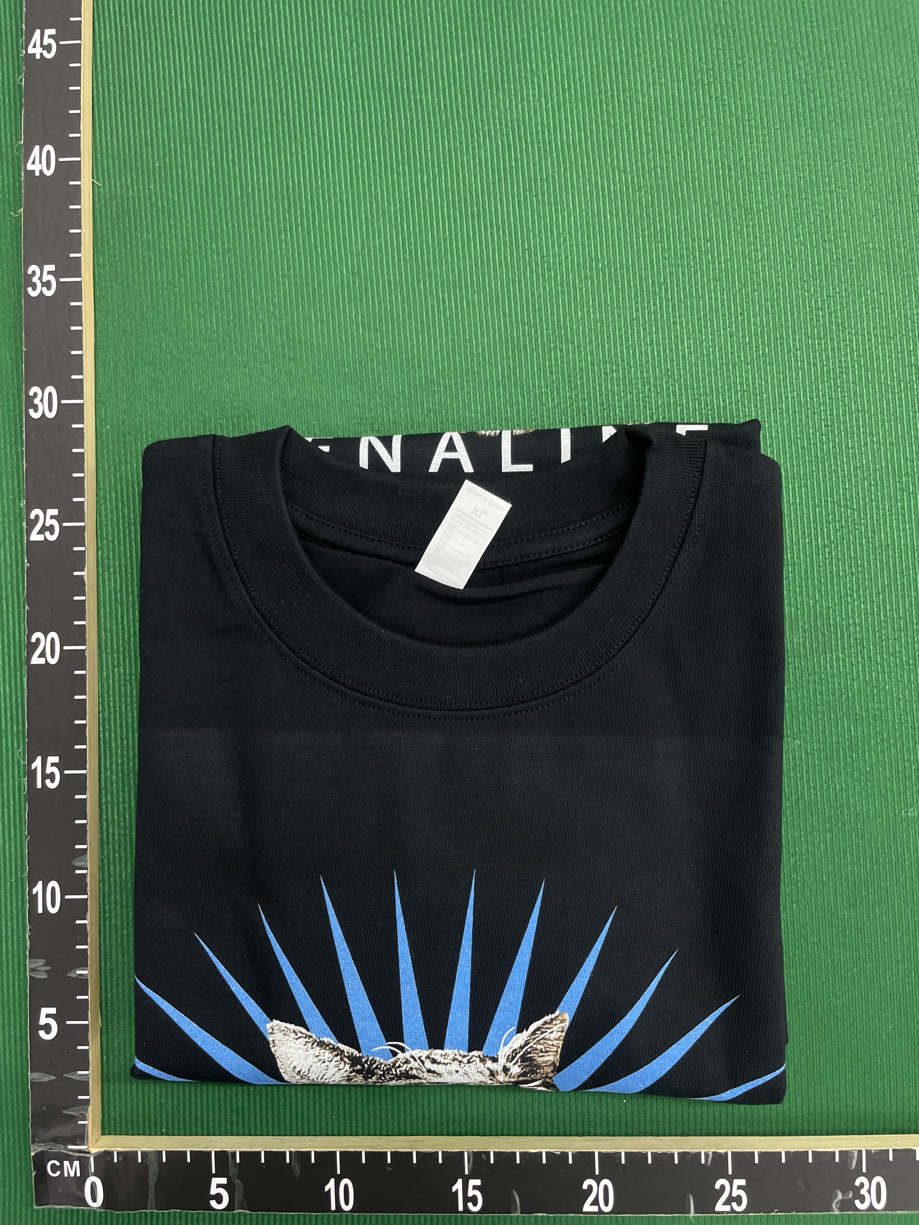 Camiseta — foto QC 1 de 37