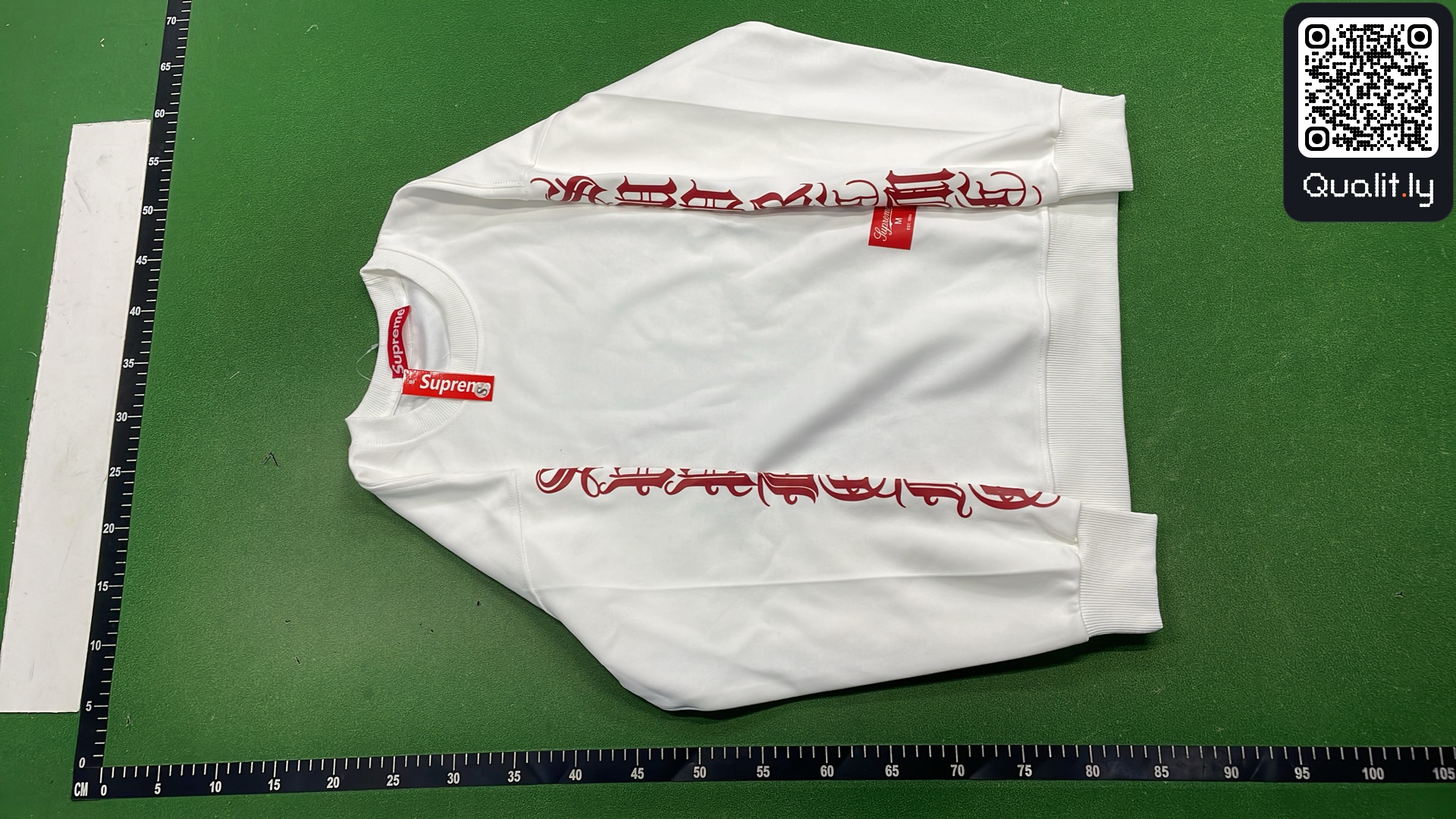 Hoodie — QC-foto 2 av 8