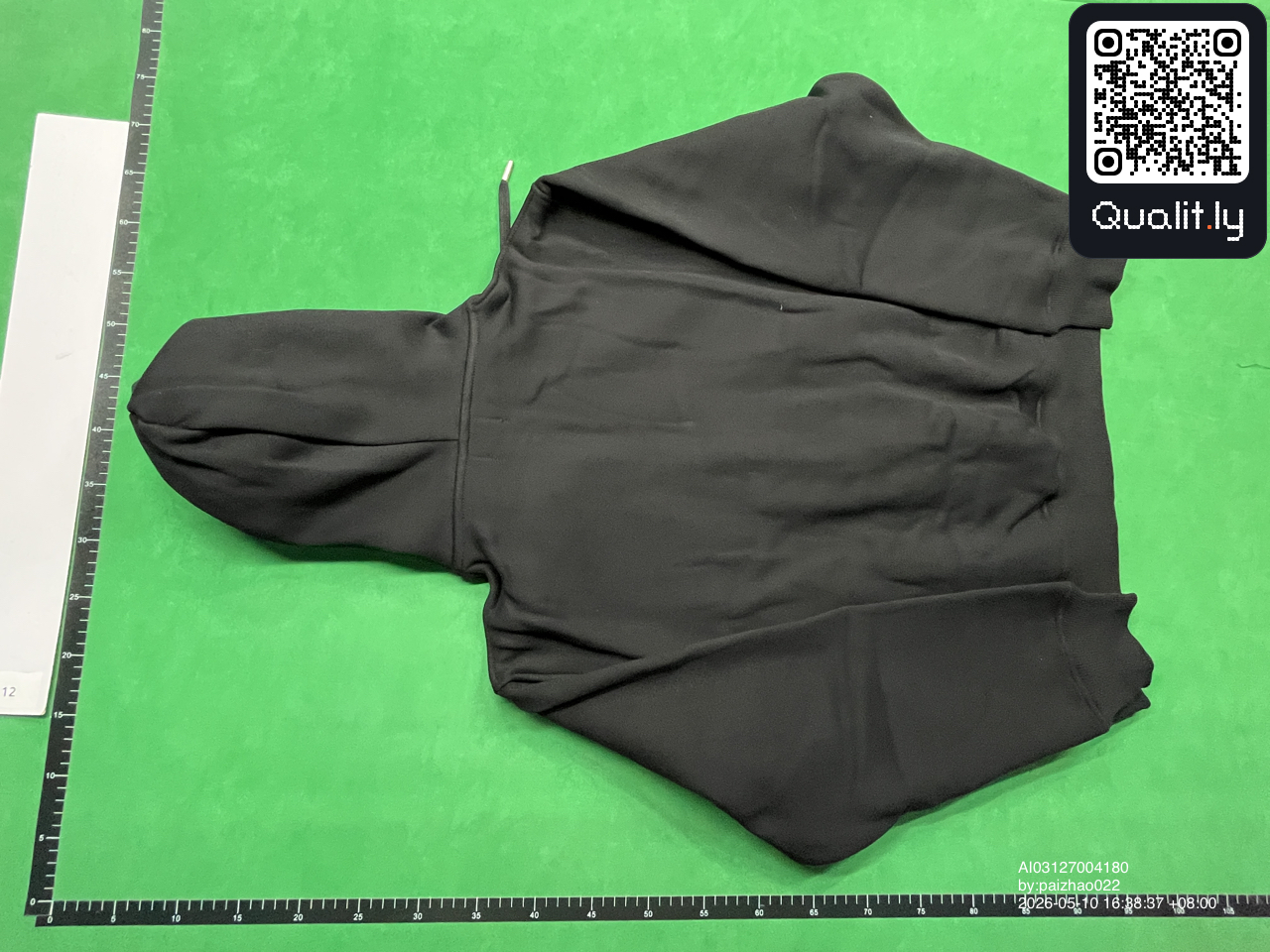 Sweater — QC-foto 2 van 10