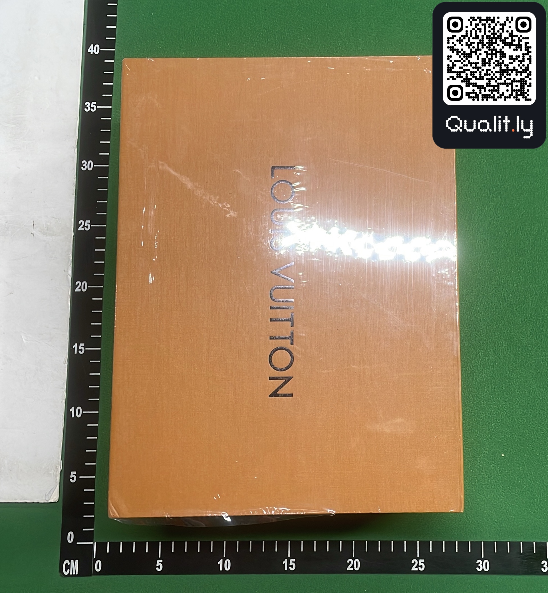 Bag QC photo 3 of 6