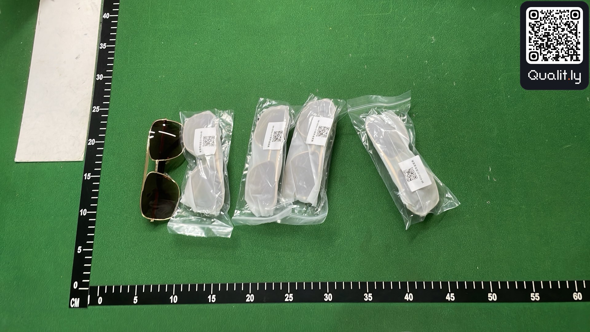 Sunglasses QC photo 3 of 16