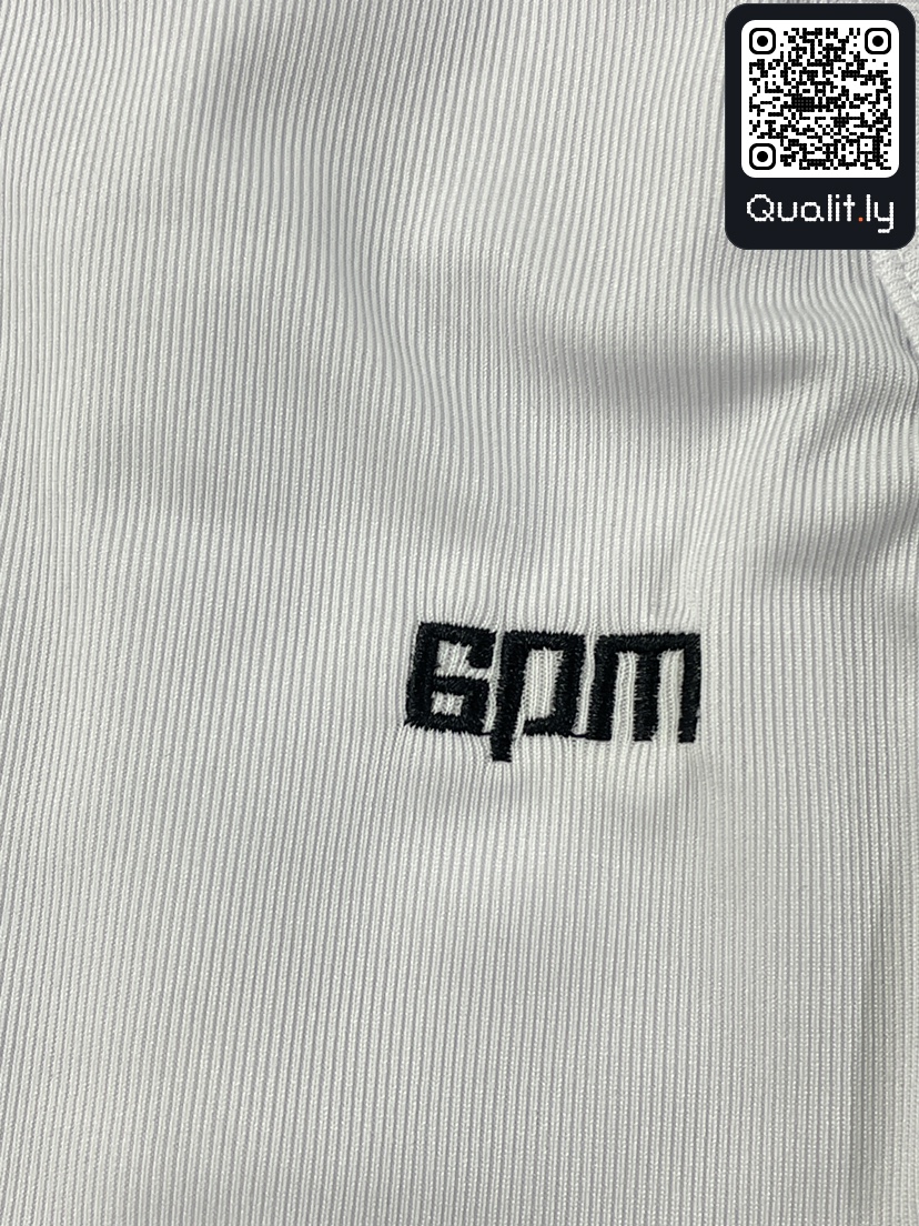 Pullover — QC-Foto 2 von 86