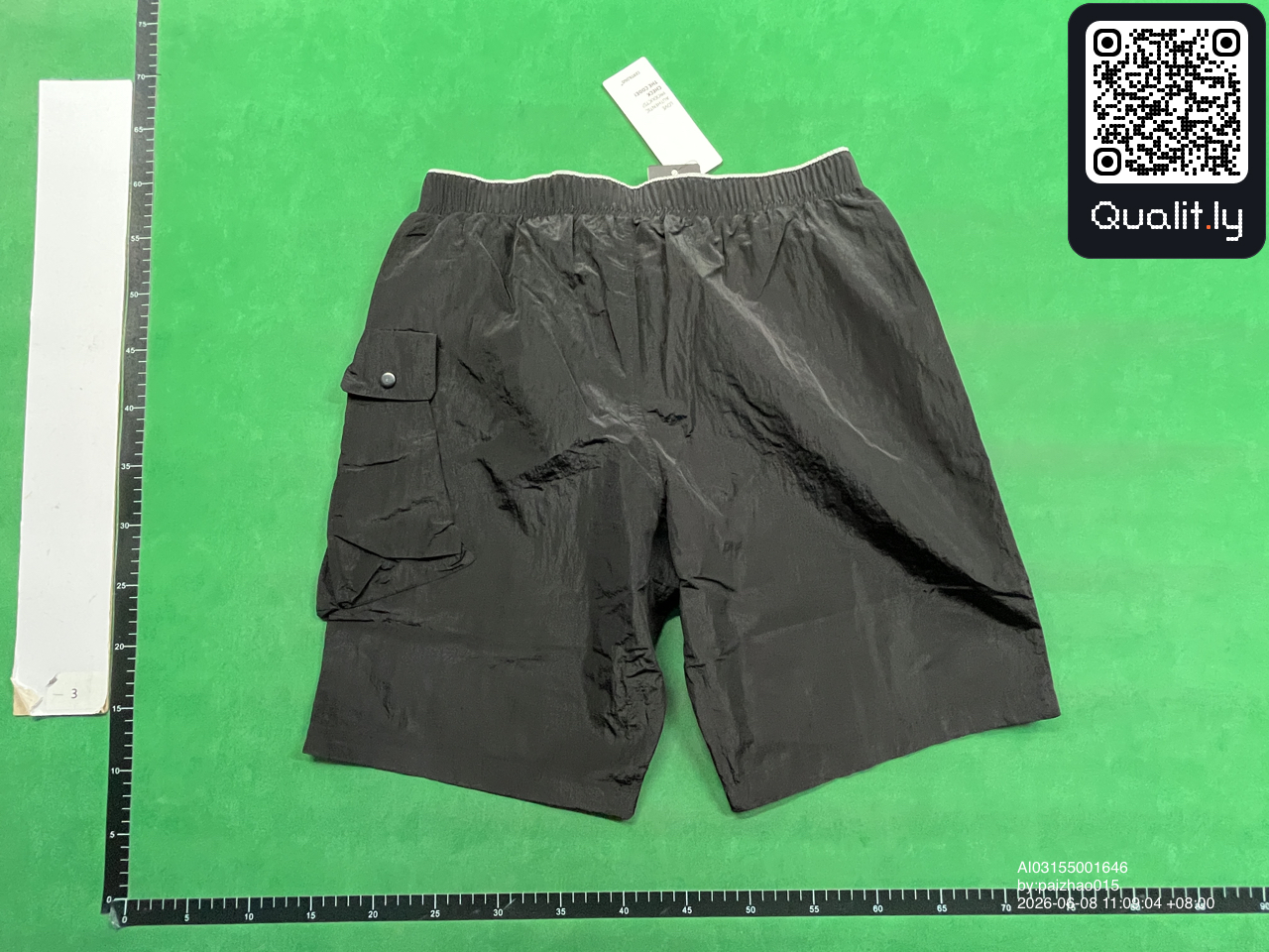 短裤 QC 照片 3 / 78