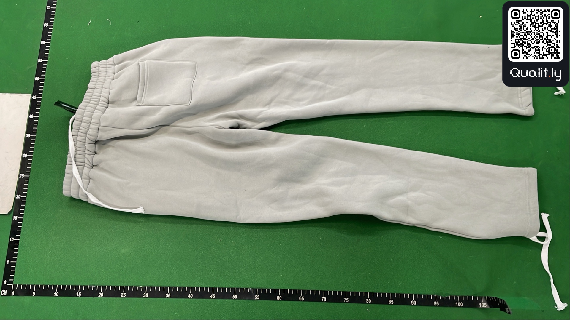 Hoodie QC photo 3 of 55