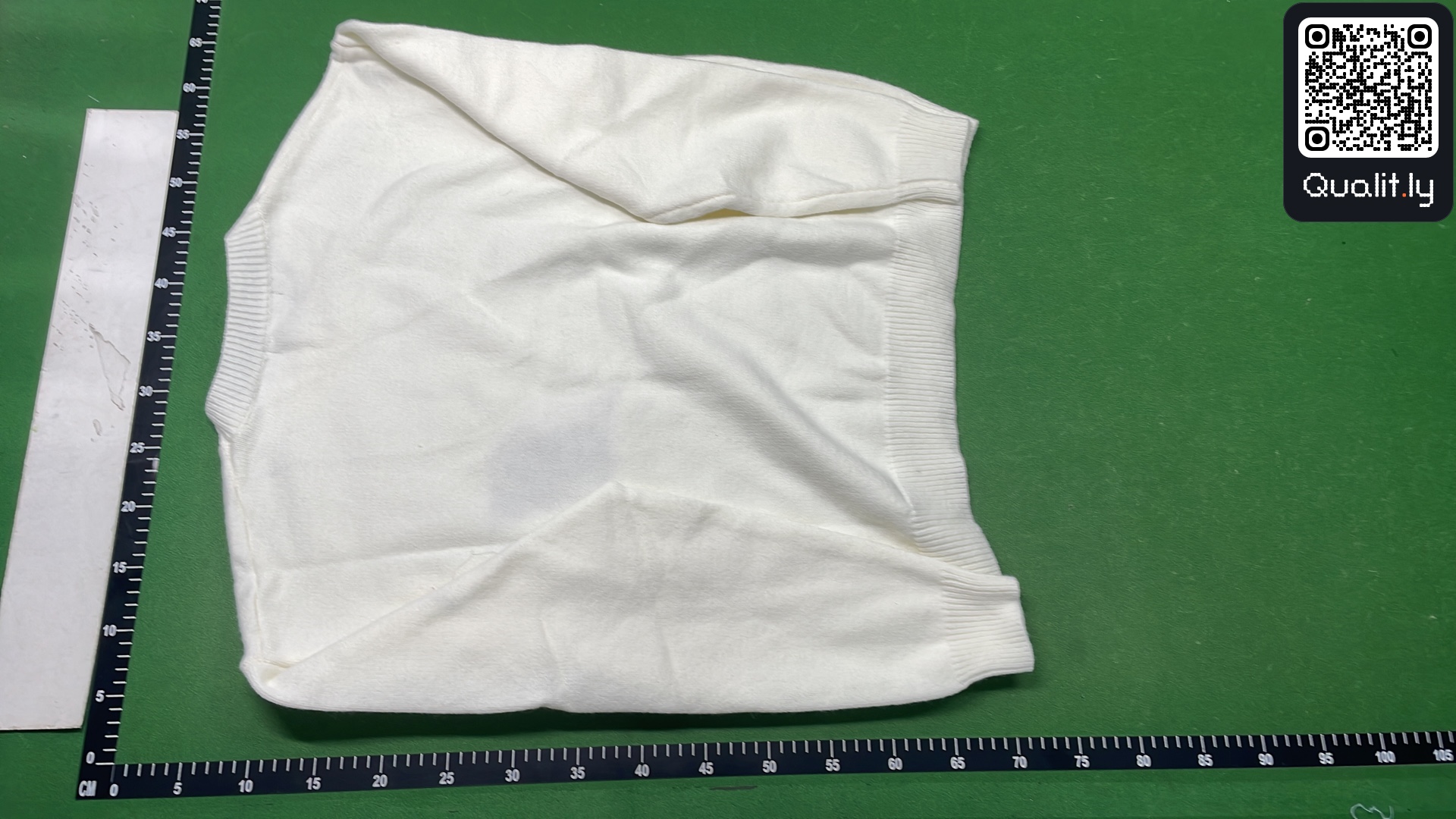Sweater QC photo 3 of 16