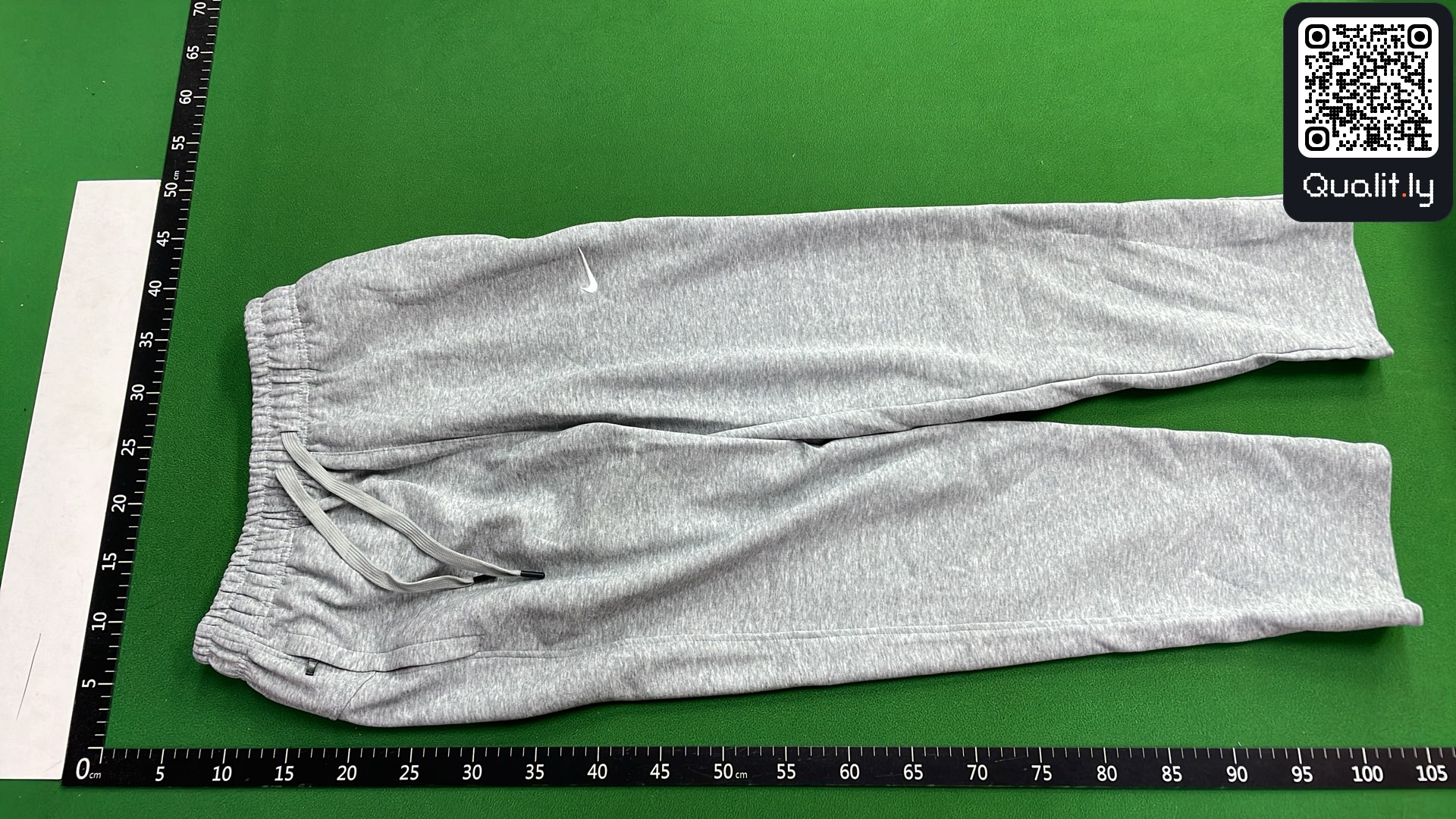 Pants QC photo 2 of 12