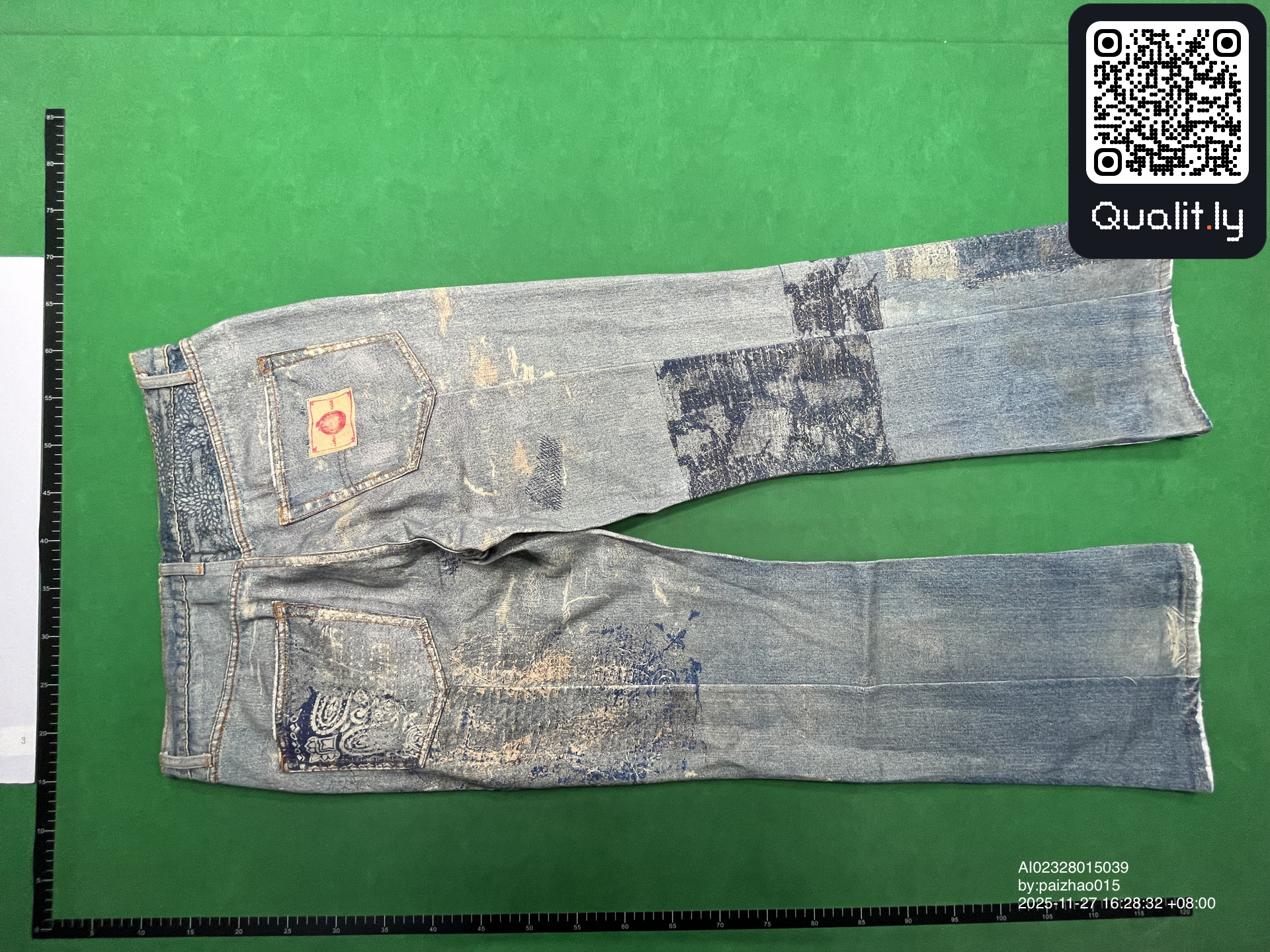Jeans — QC-Foto 3 von 37