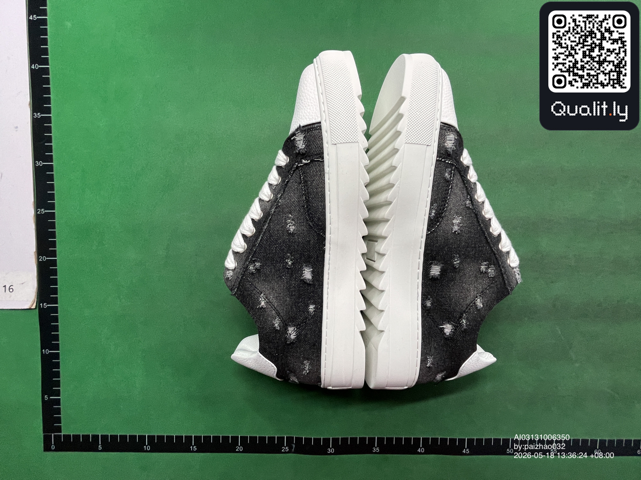Sneakers — QC-foto 3 av 22