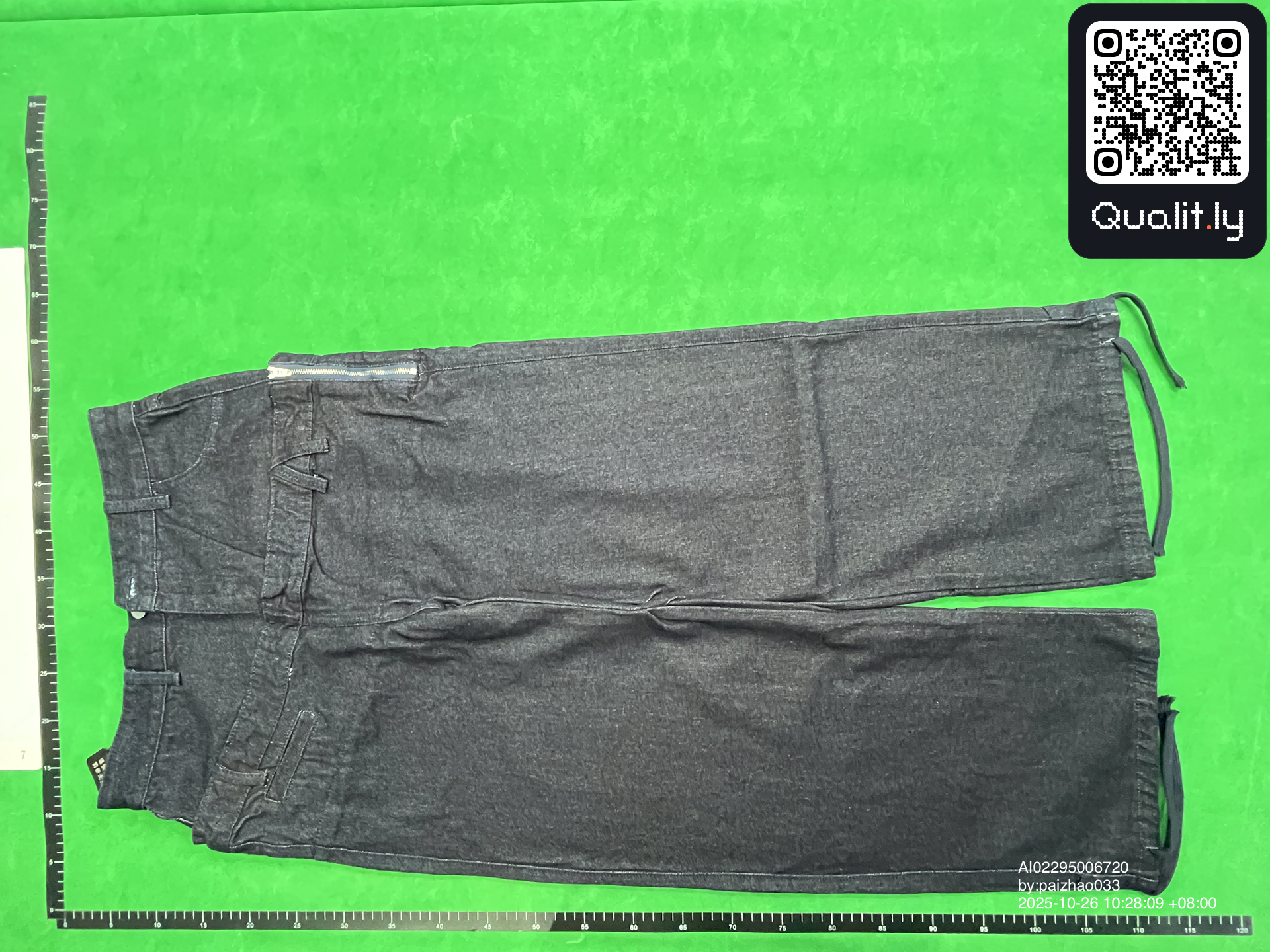Jean — photo QC 3 sur 8
