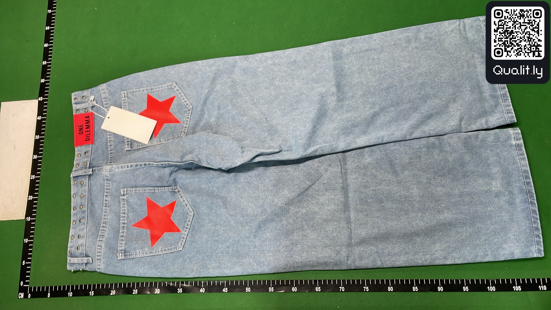 Jeans QC photo 3 of 20