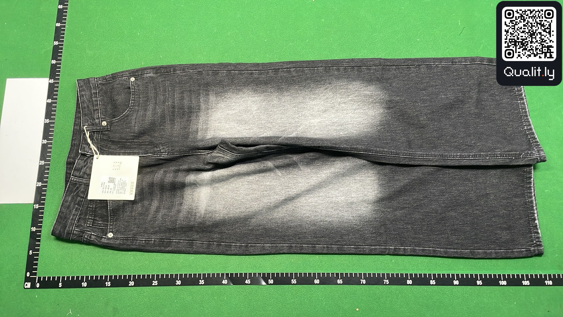 Jeans QC photo 2 of 54