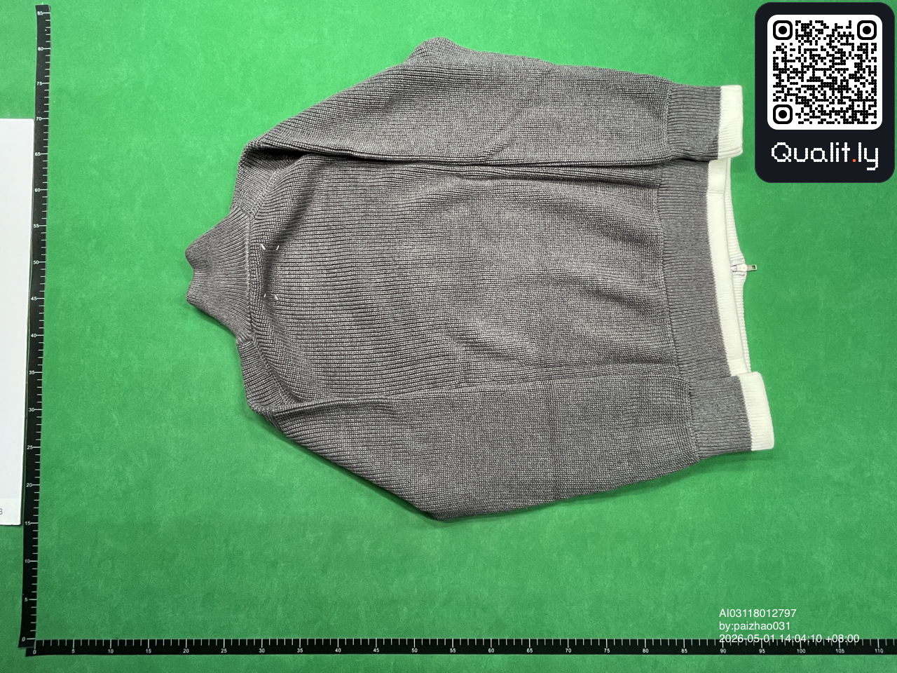 Pullover — QC-Foto 3 von 38