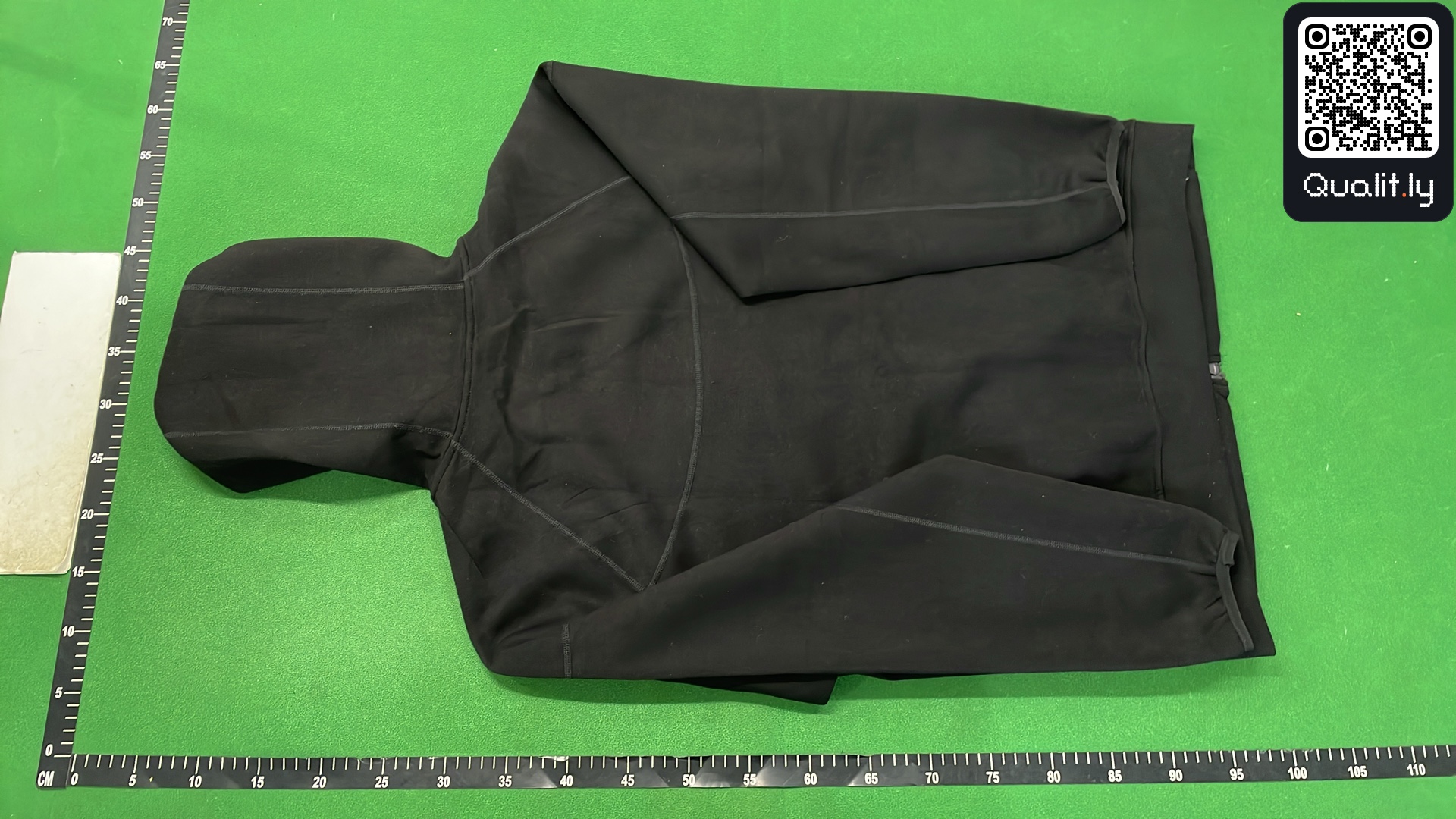 Jacket QC photo 3 of 8