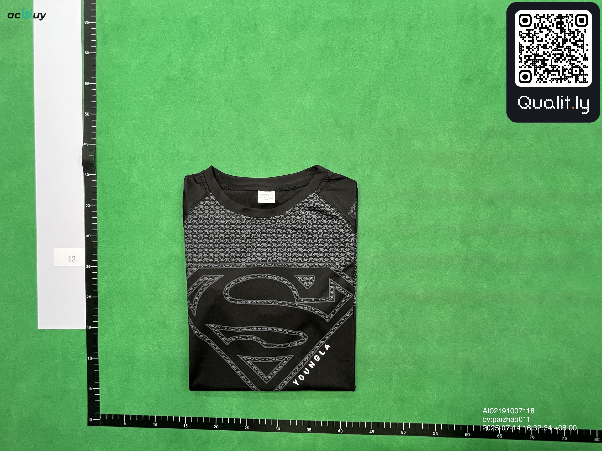 T-shirt — QC-foto 1 av 32
