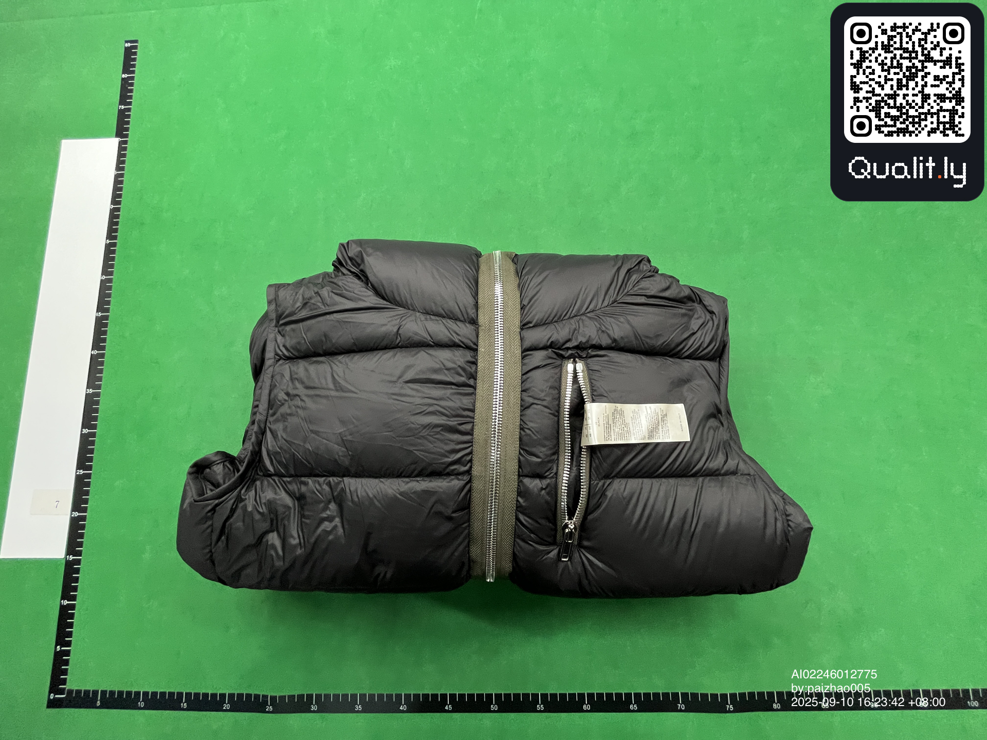 Jacke — QC-Foto 1 von 8