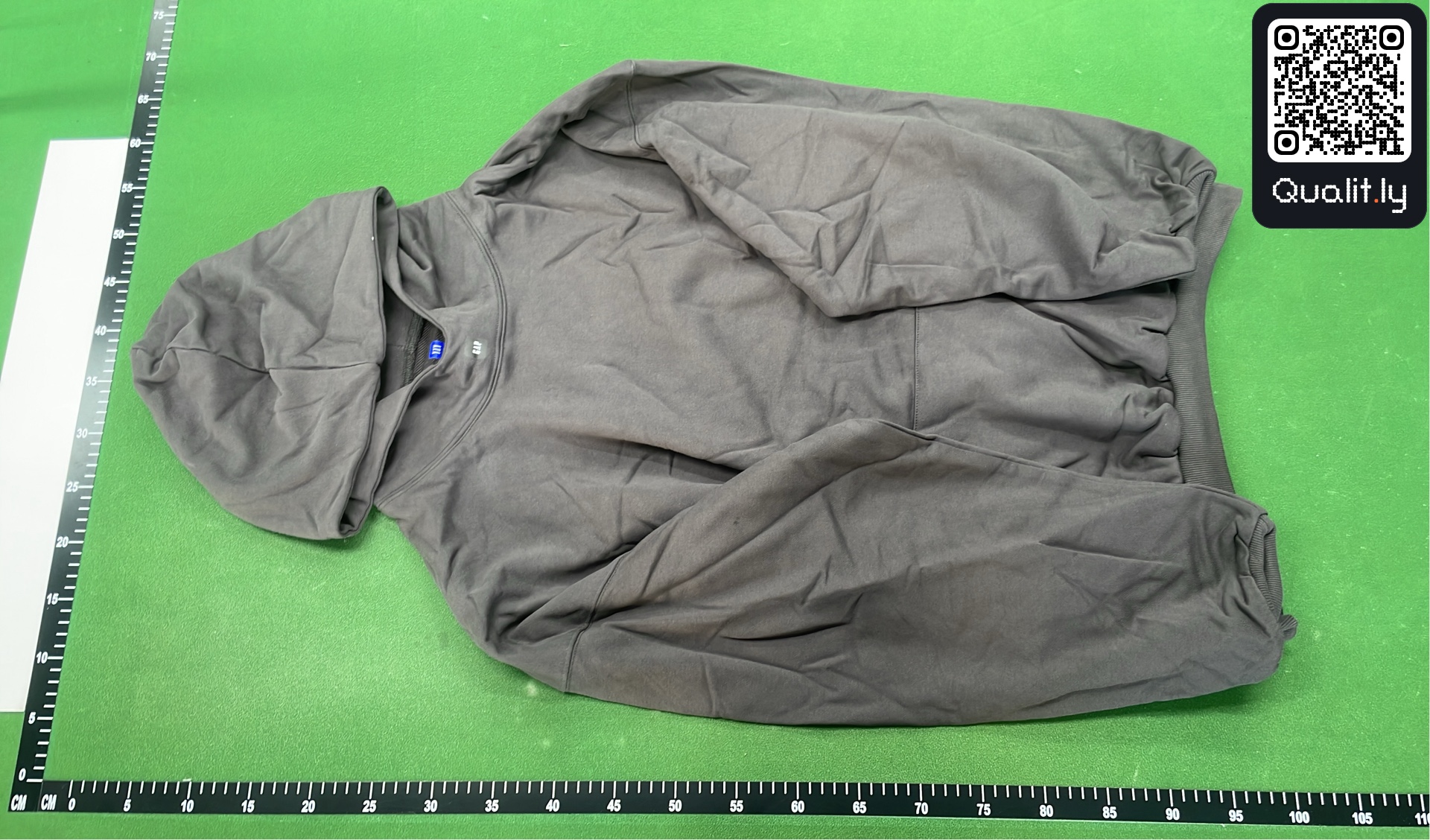 Camisola com capuz — foto QC 2 de 4