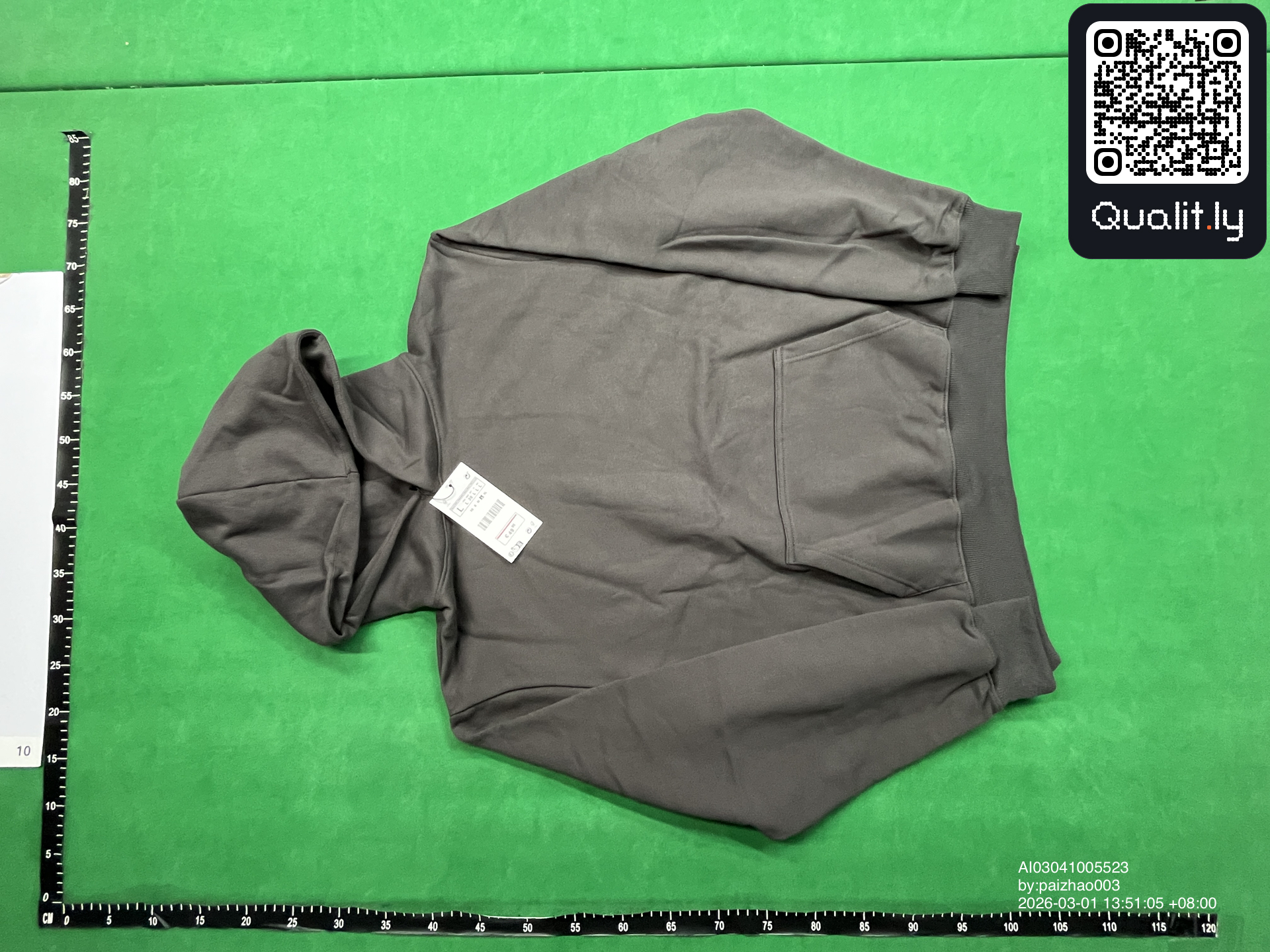 Hoodie — QC-foto 3 av 10
