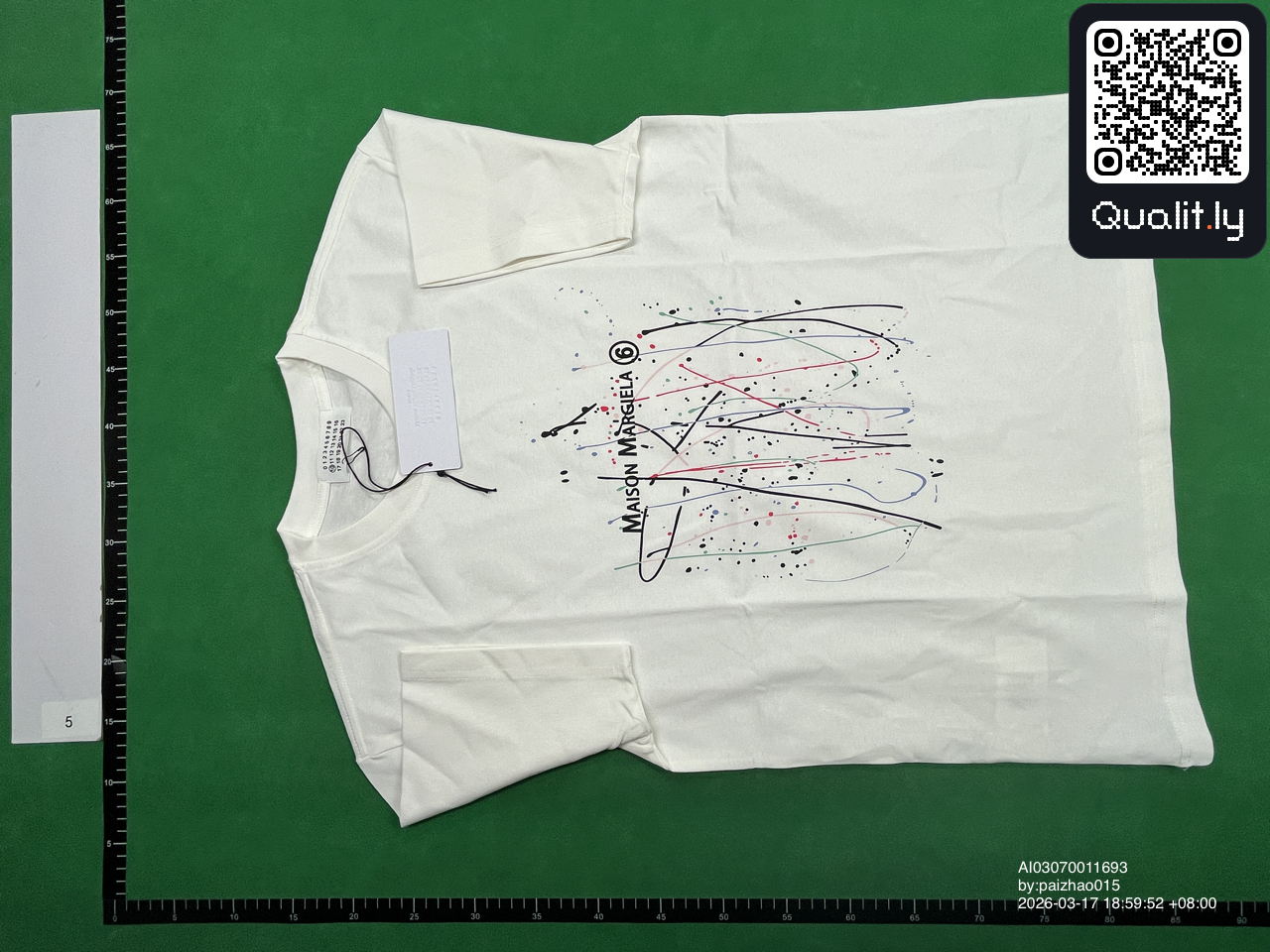 T-shirt — photo QC 3 sur 12