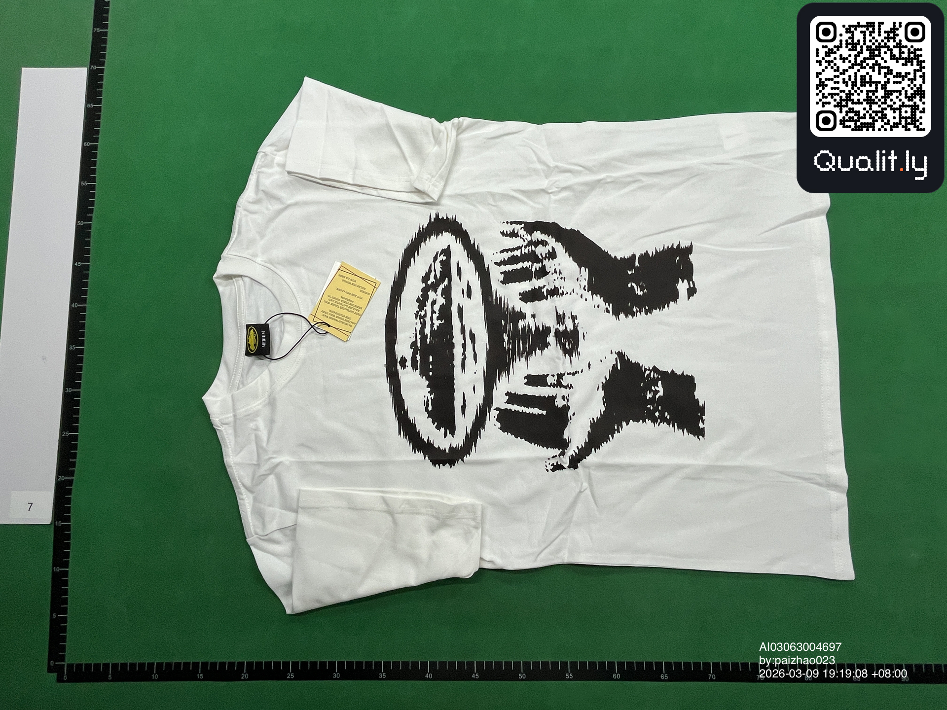 T-shirt — QC-foto 1 av 10