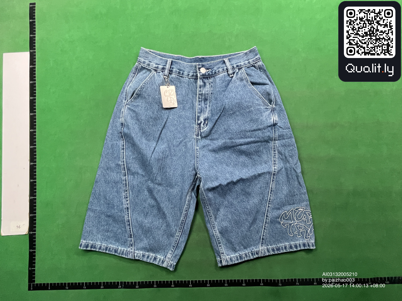 Jeans — QC-foto 3 van 8