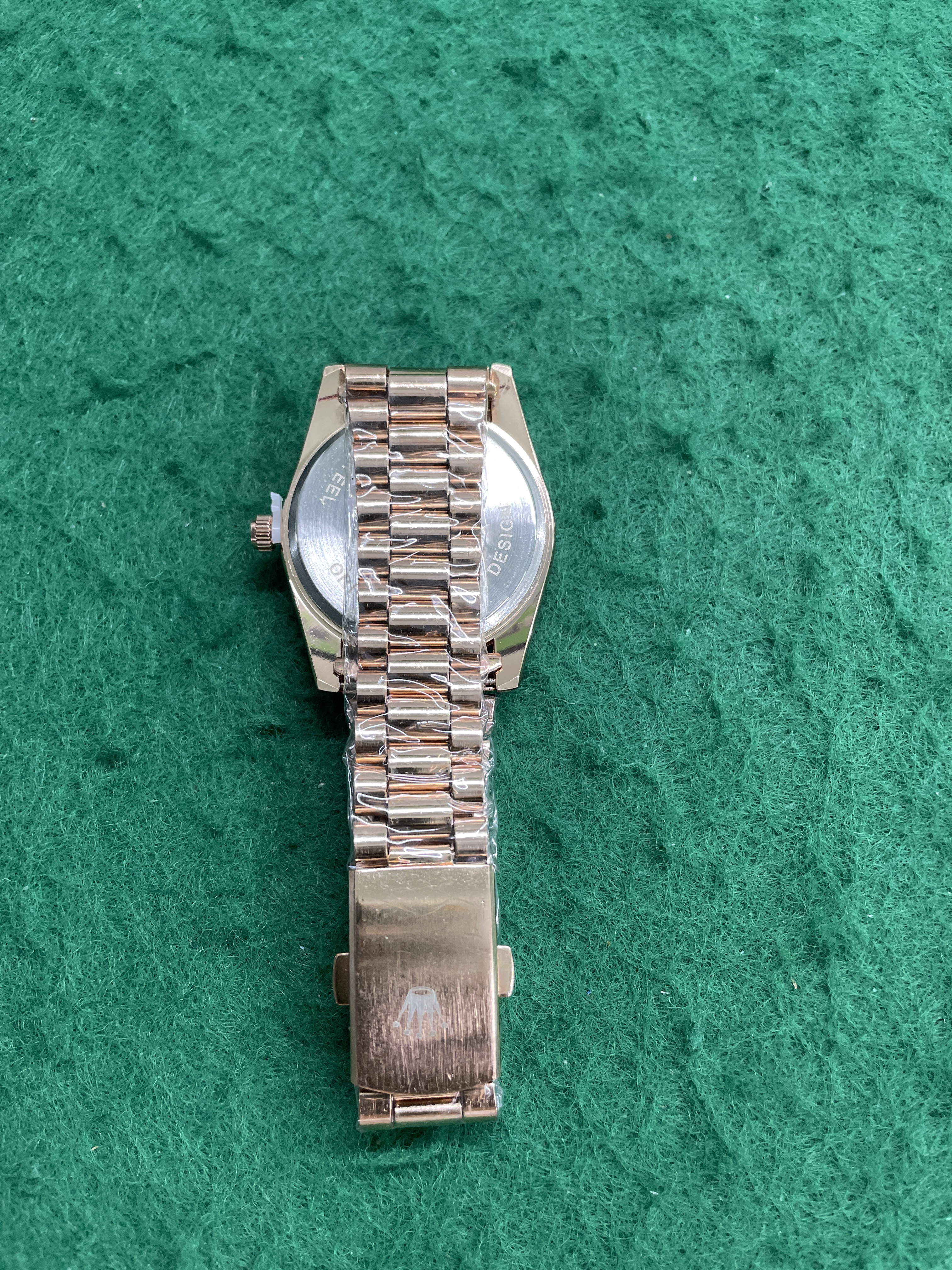 Horloge — QC-foto 3 van 18