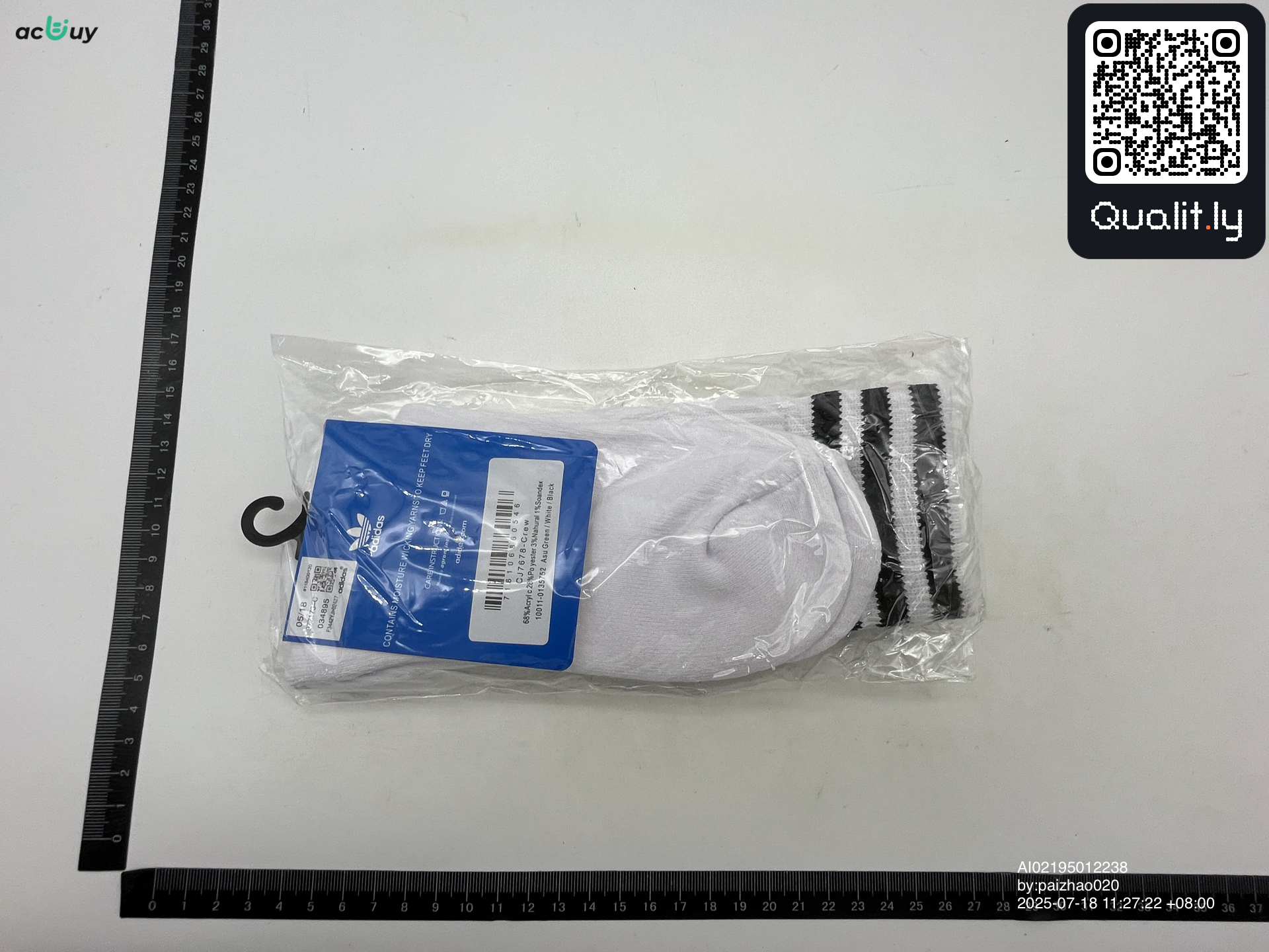 Chaussettes — photo QC 2 sur 3