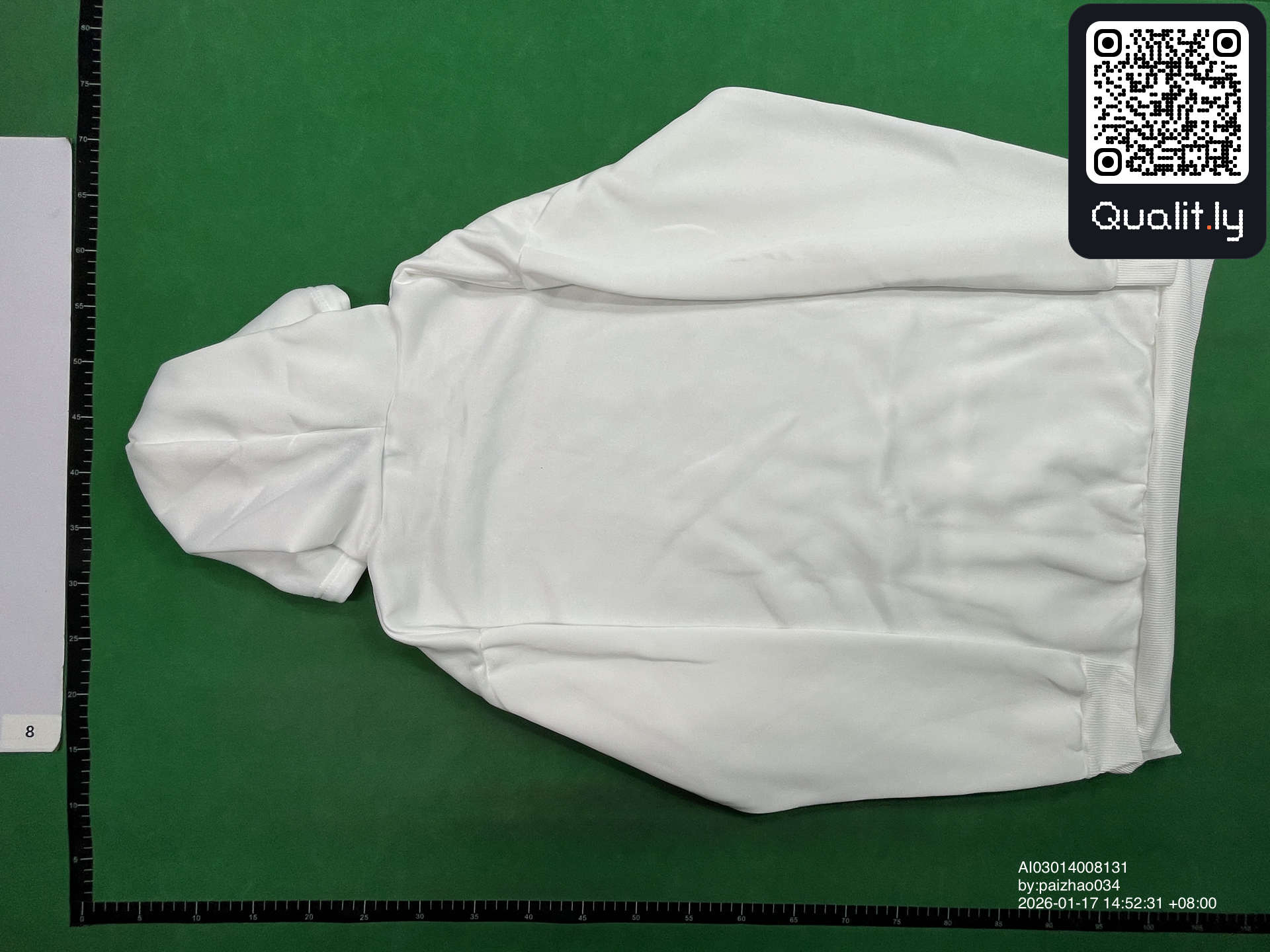 Hoodie — QC-foto 2 van 10