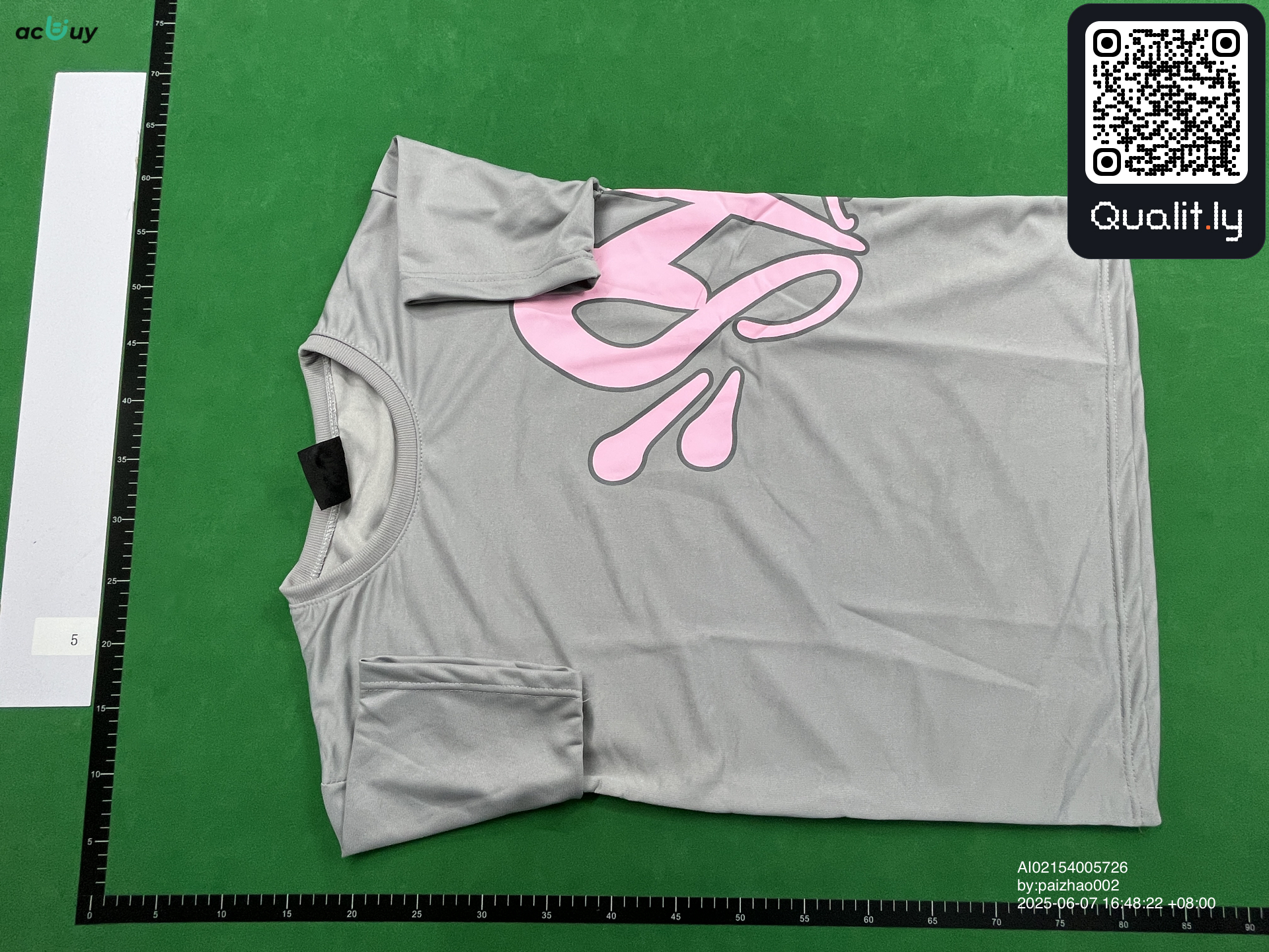 短裤 QC 照片 3 / 8