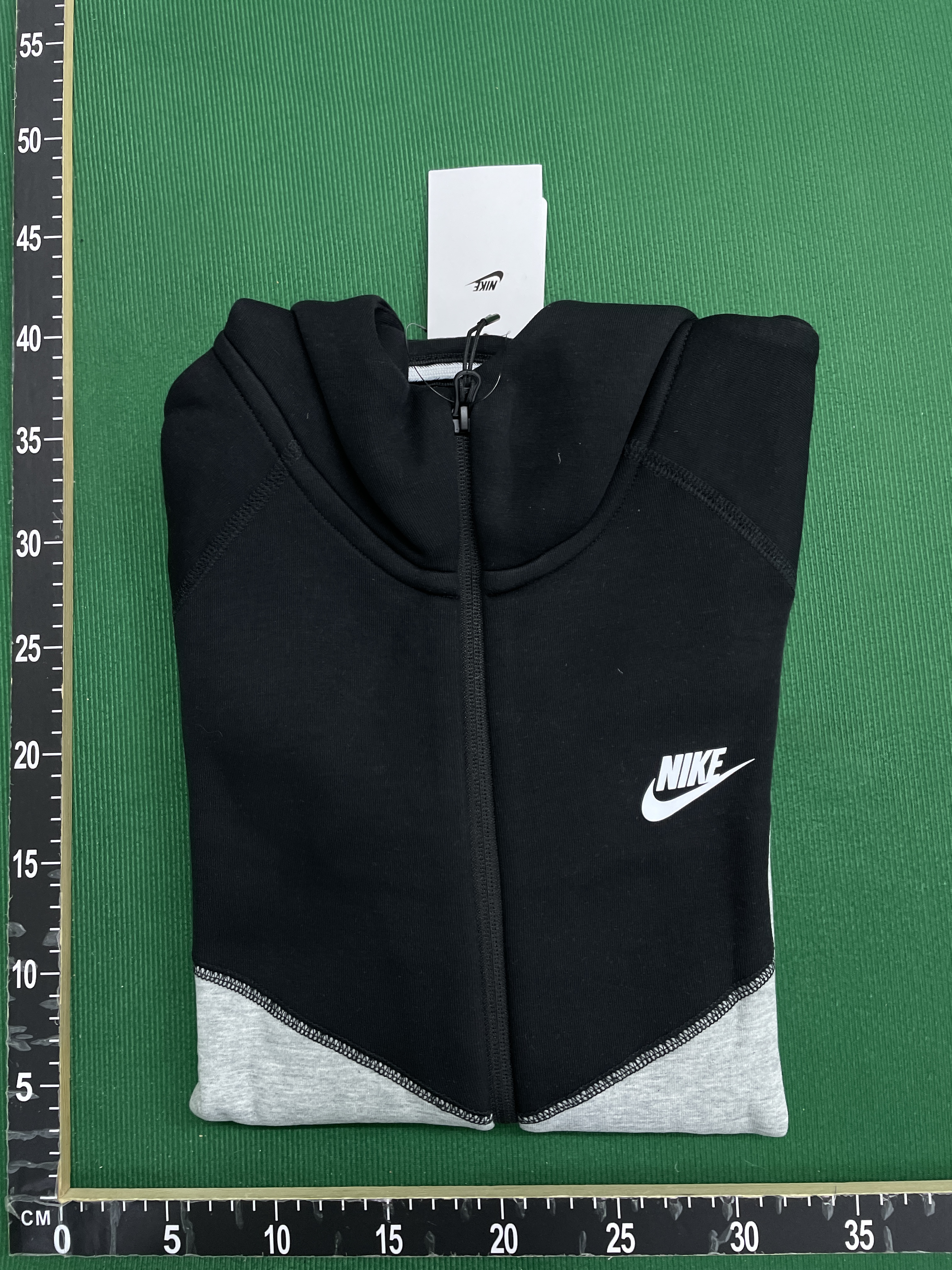 Hoodie — QC-foto 3 av 83