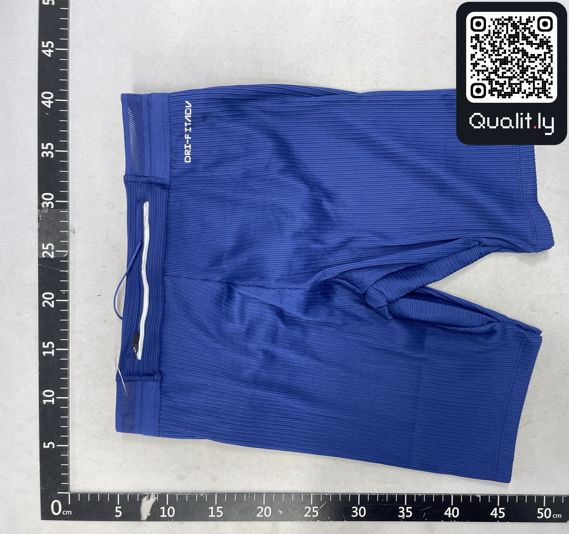 Szorty — zdjęcie QC 2 z 46